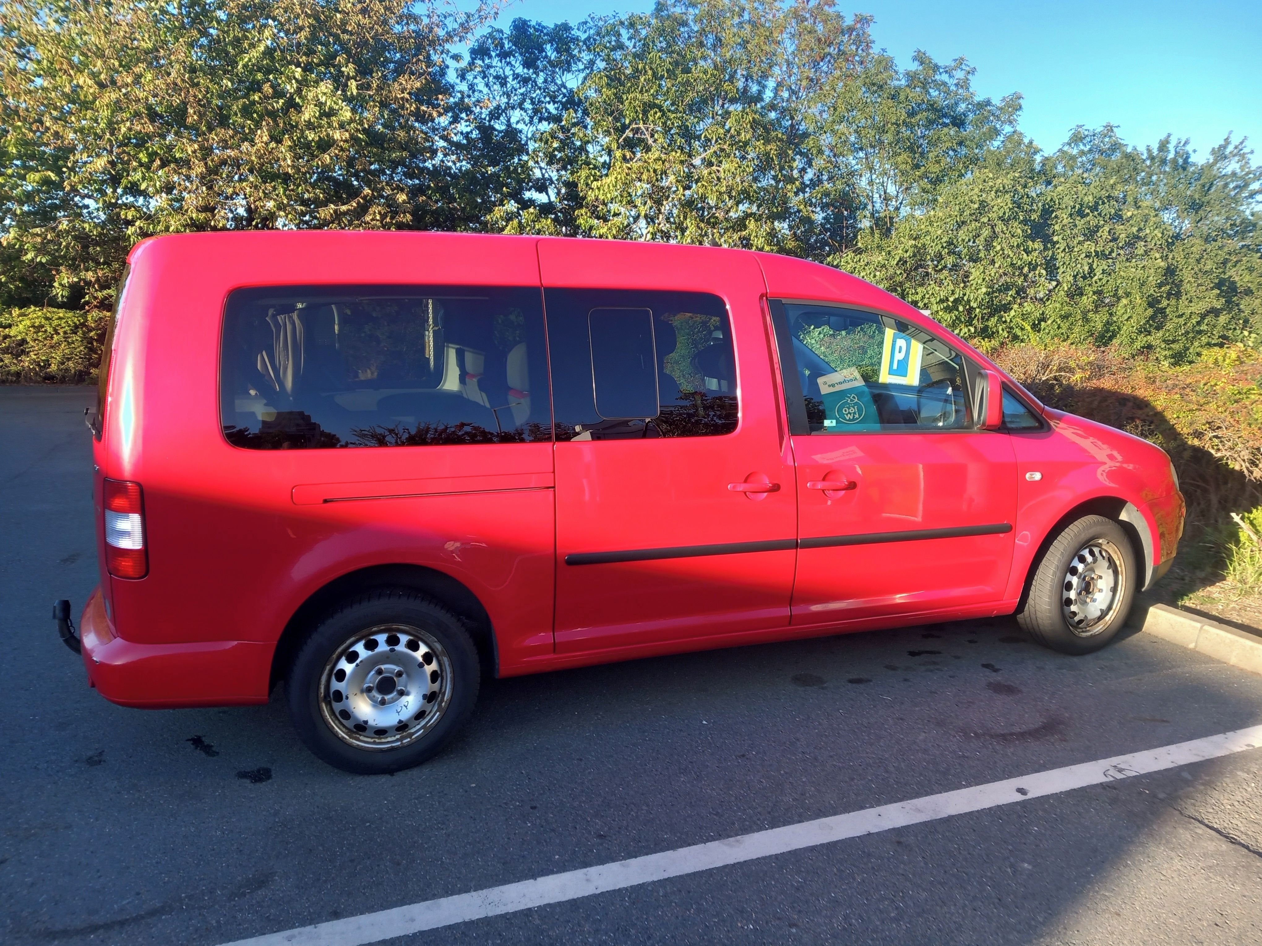 Volkswagen Caddy, 1.9 TDI, DSG, 7 míst - fotka 6
