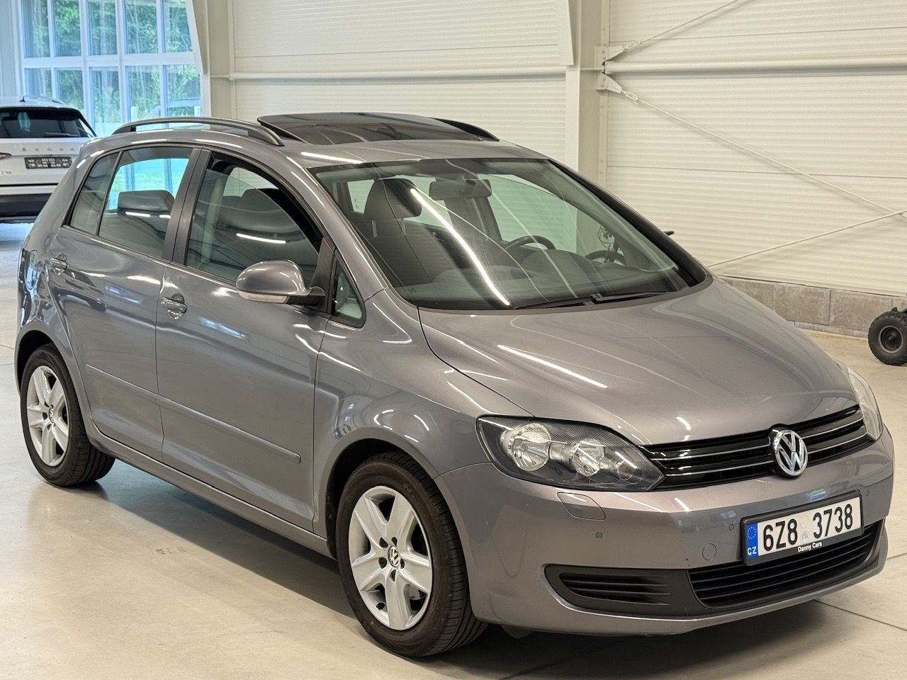 Volkswagen Golf Plus, facelift 2.0TDI CR 81kw - fotka 3