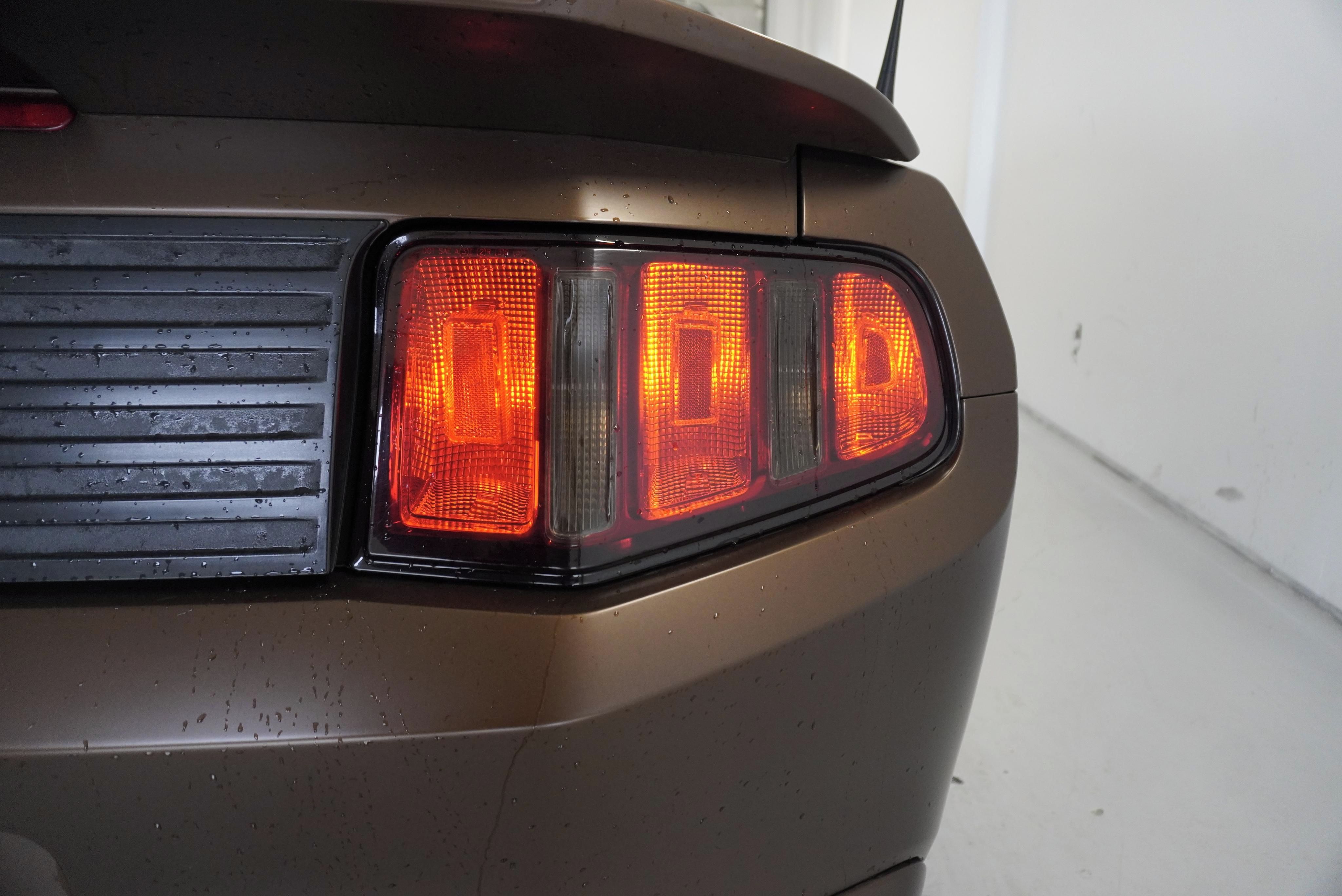 Ford Mustang, 3.7 V6 TOP SERVIS A STAV - fotka 5