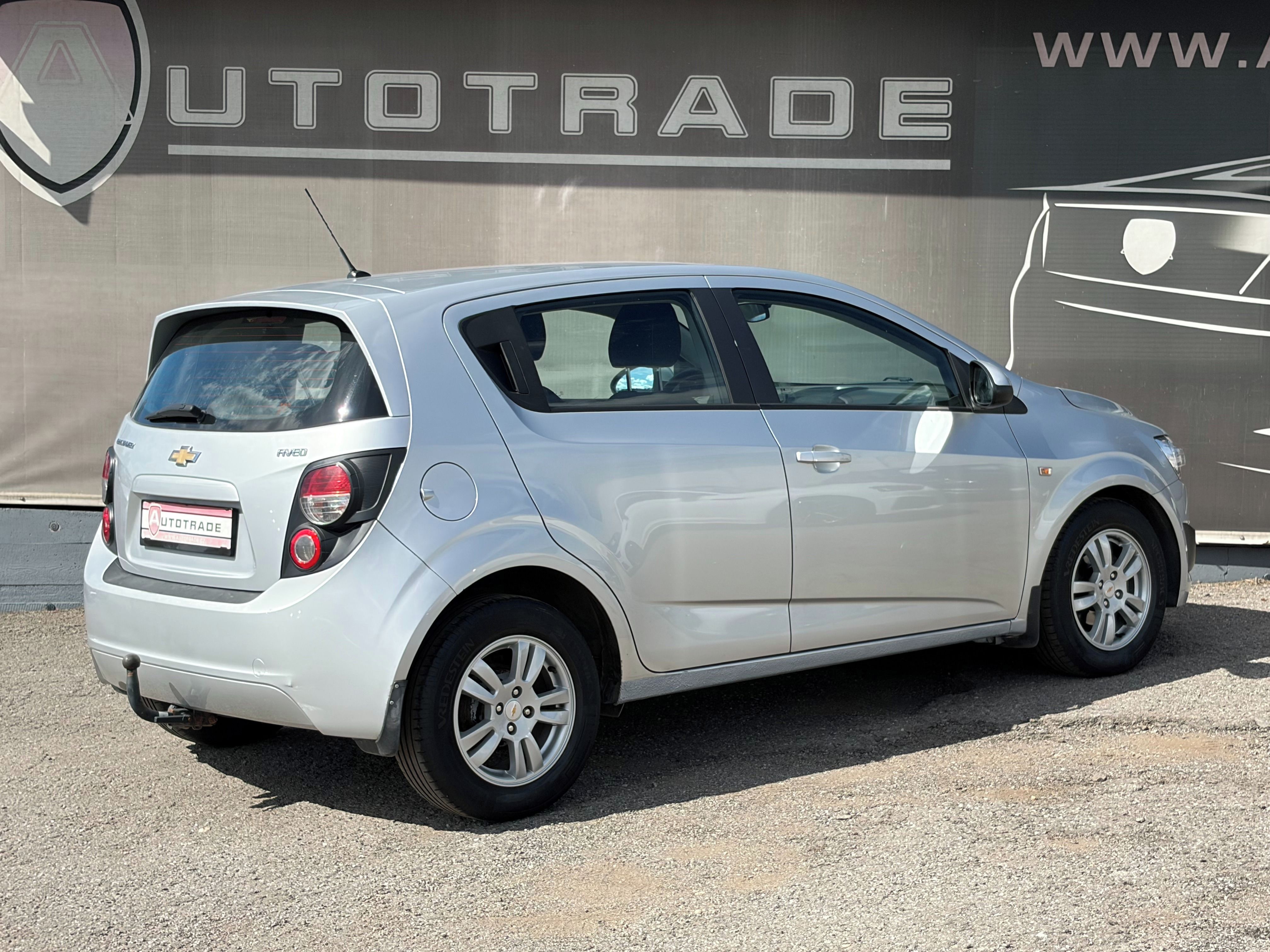 Chevrolet Aveo, 1.2i, 51kW, KLIMA, Tažné - fotka 4
