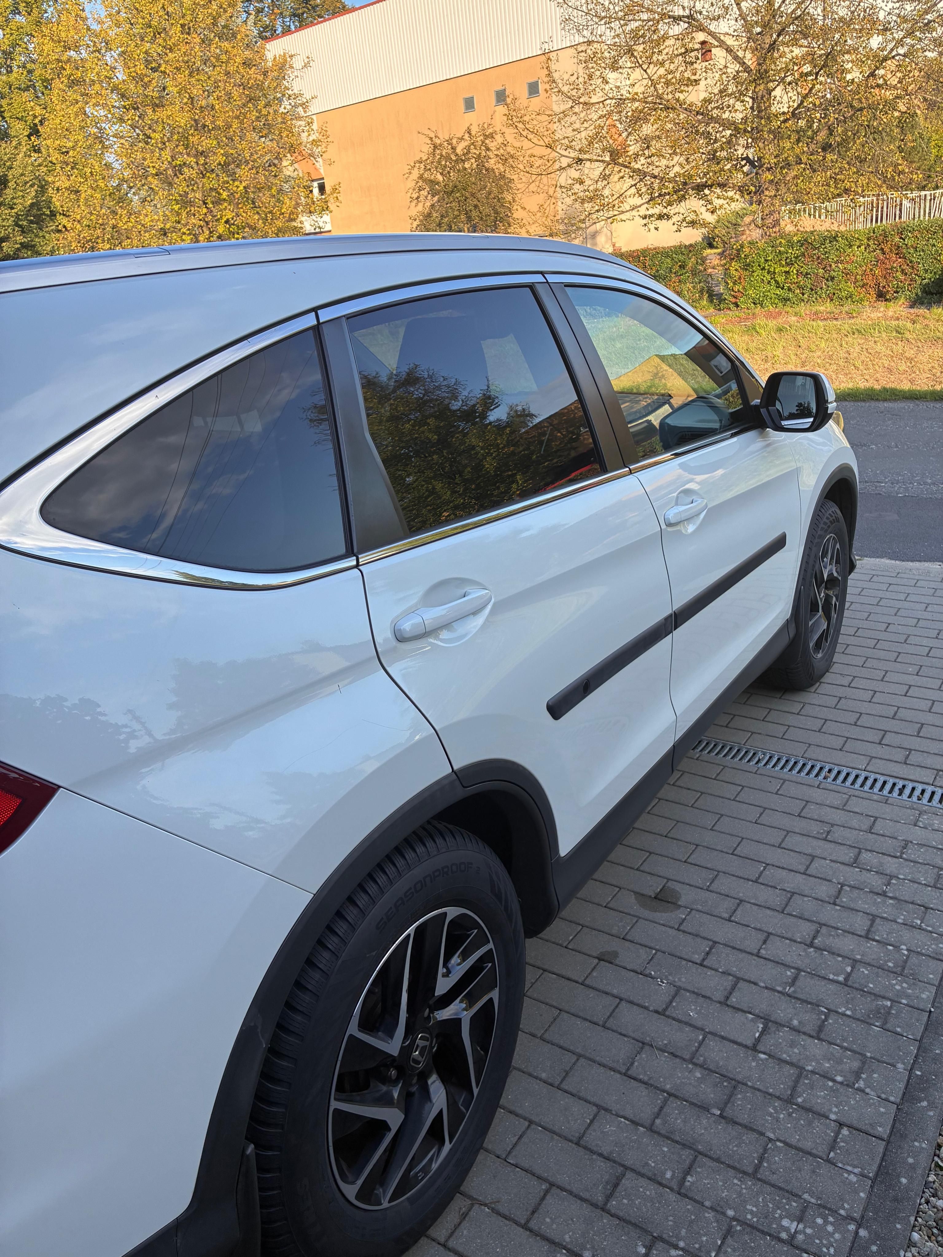 Honda CR-V, Honda CR-V - fotka 4