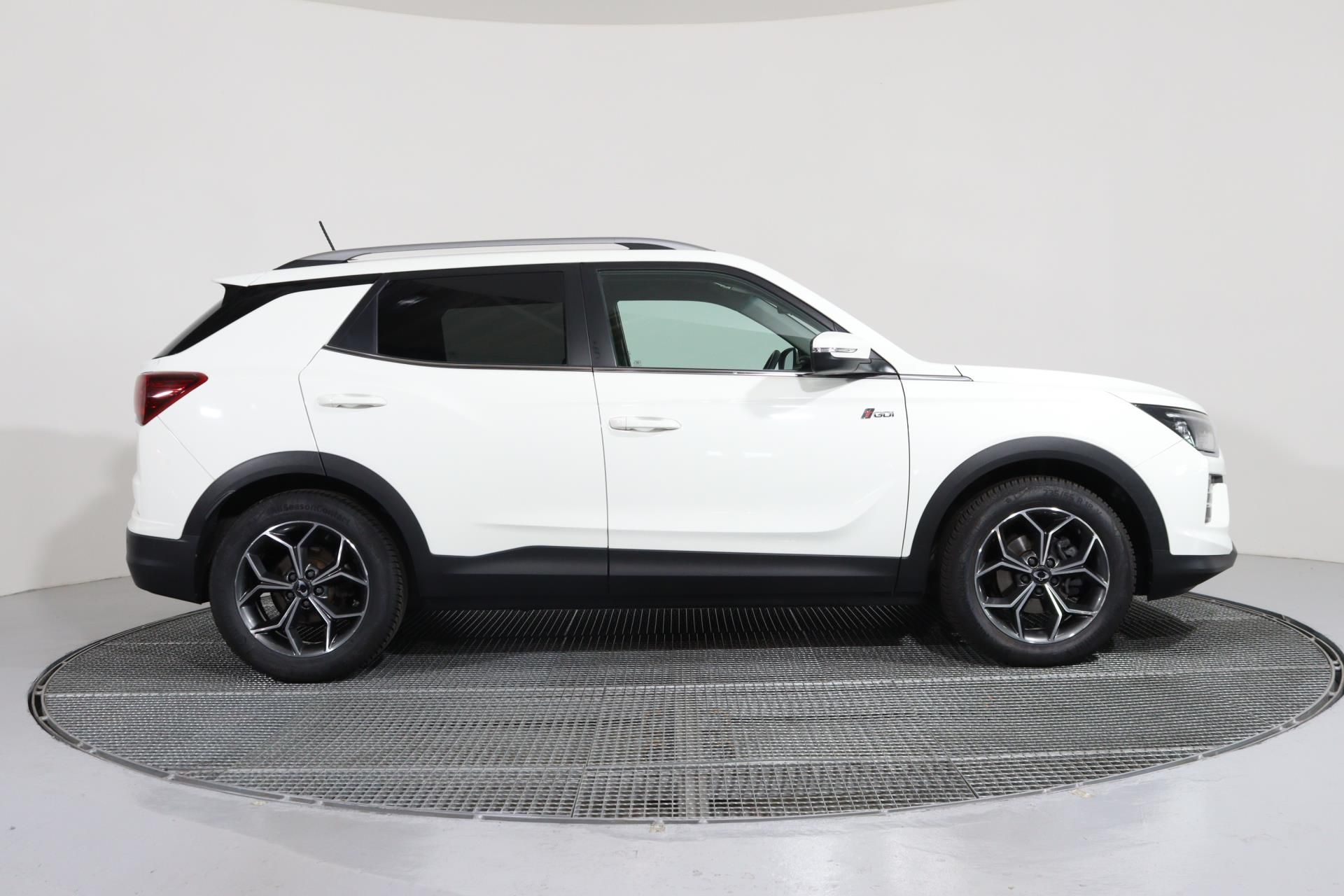 SsangYong Korando, 1,5 T-GDi StylePlus 4x4 120kW - fotka 3