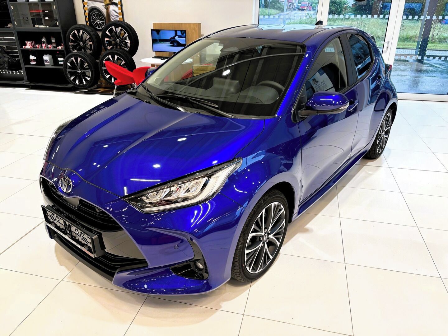 Toyota Yaris, 1,5  Style HEV - fotka 3