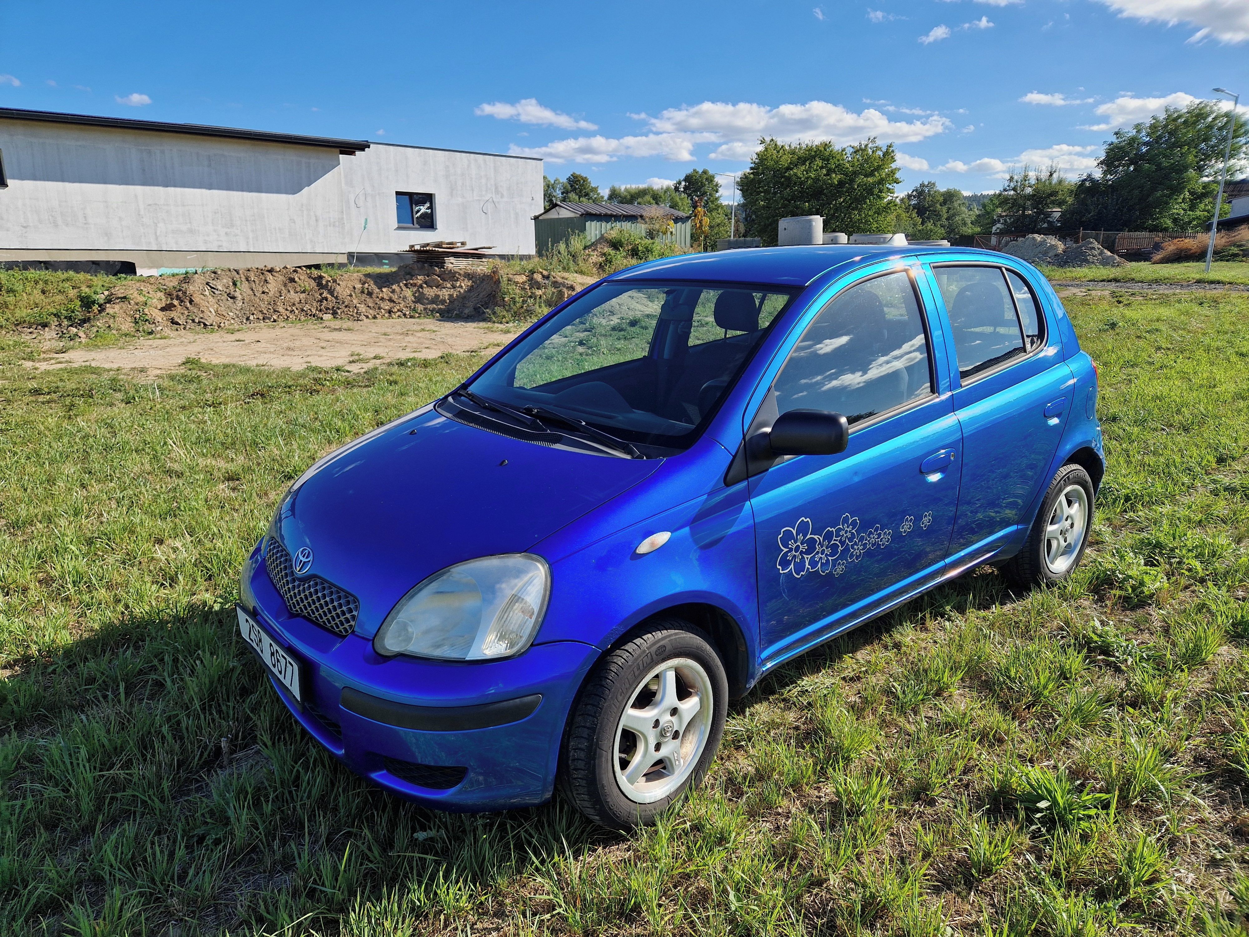 Toyota Yaris, 1.0 VVT-i, Automat, ServKn, ČR