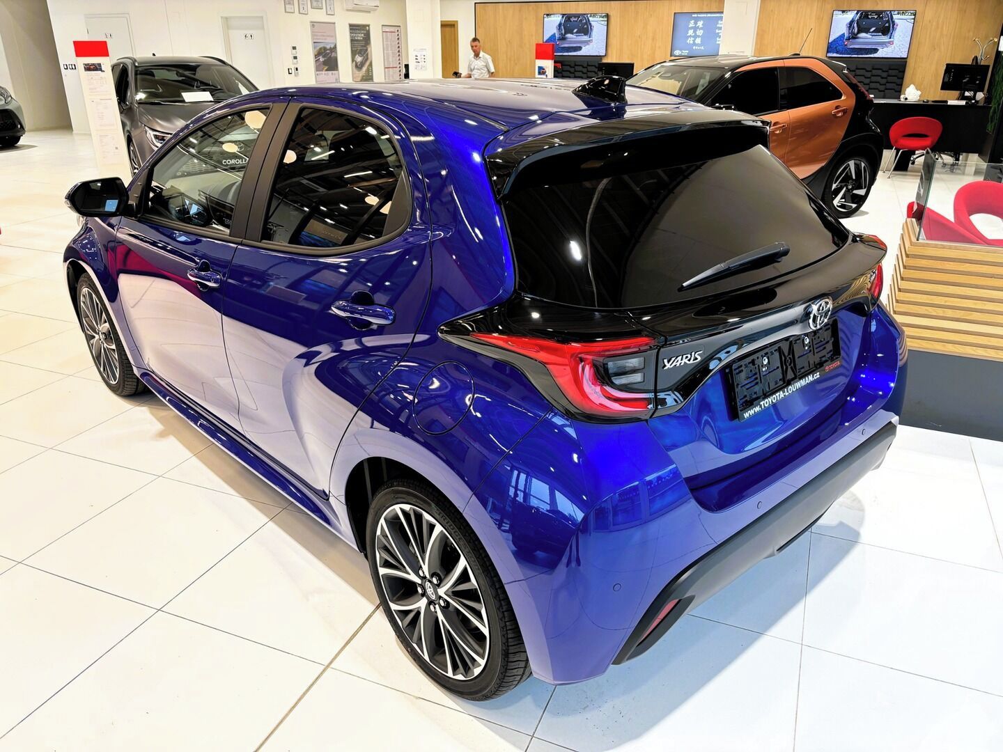 Toyota Yaris, 1,5  Style HEV - fotka 5