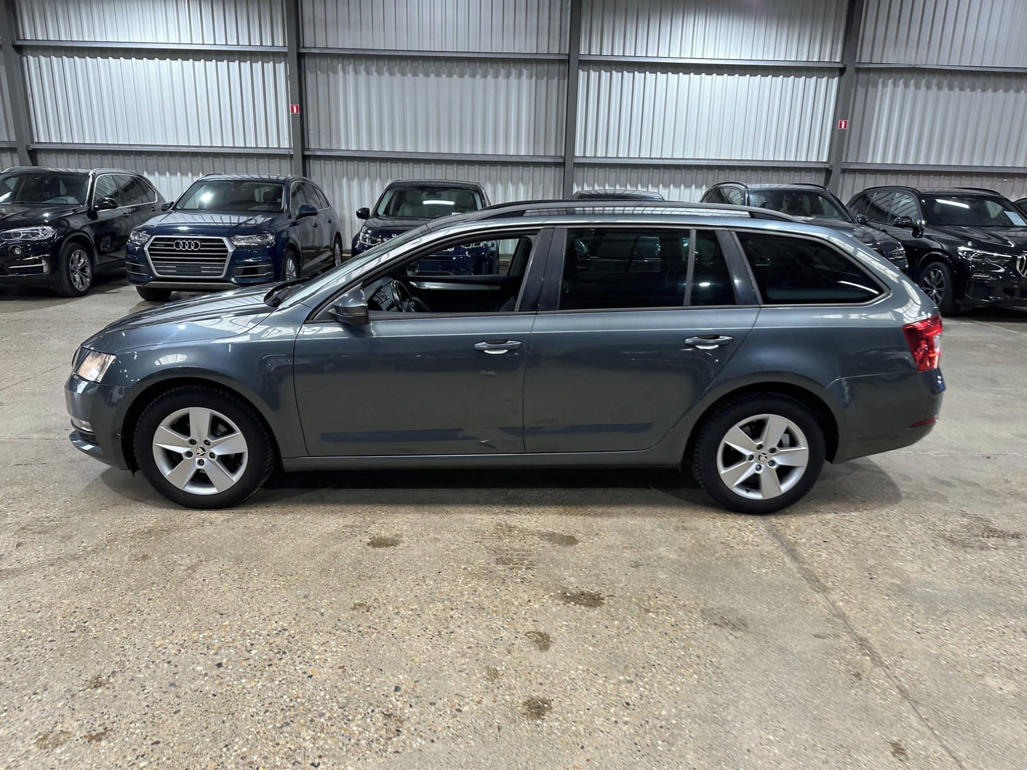 Škoda Octavia, Škoda Octavia 1.6 tdi - fotka 3