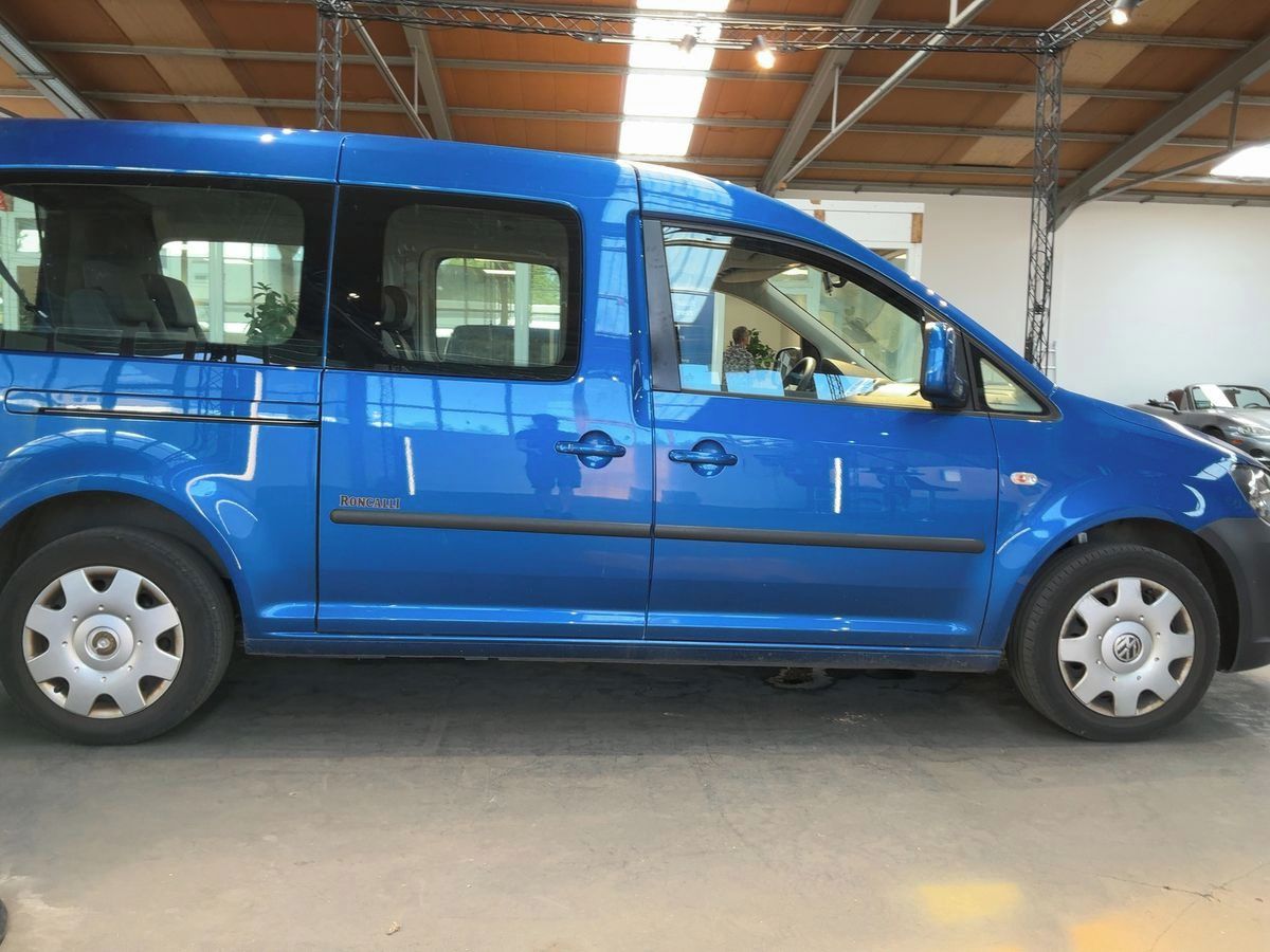 Volkswagen Caddy, MAXI 2.0Tdi 103KW 7-MÍST TAŽNÉ - fotka 3