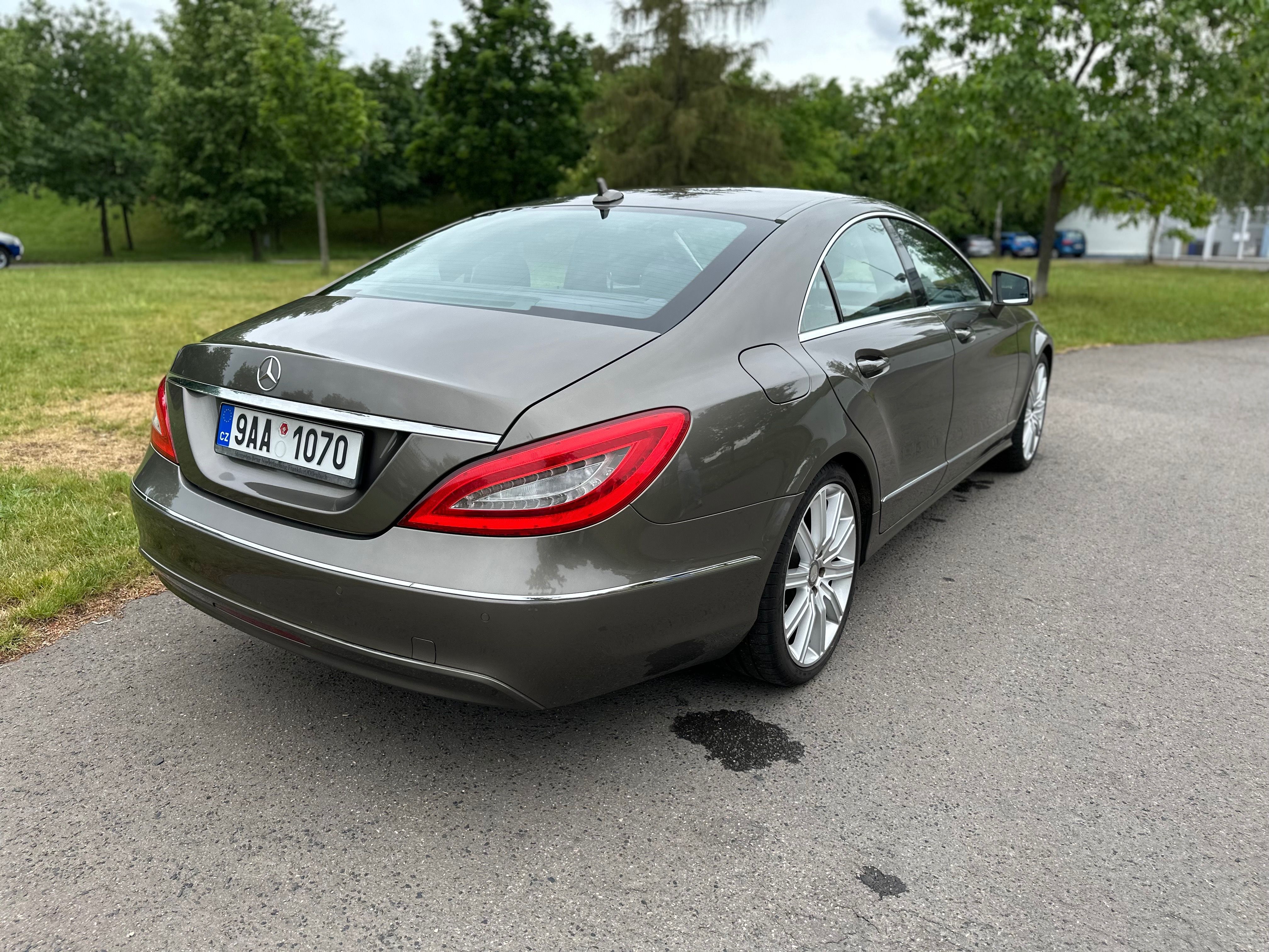 Mercedes-Benz CLS, 350 CDI, 195 kW, KŮŽE, HARMAN - fotka 5