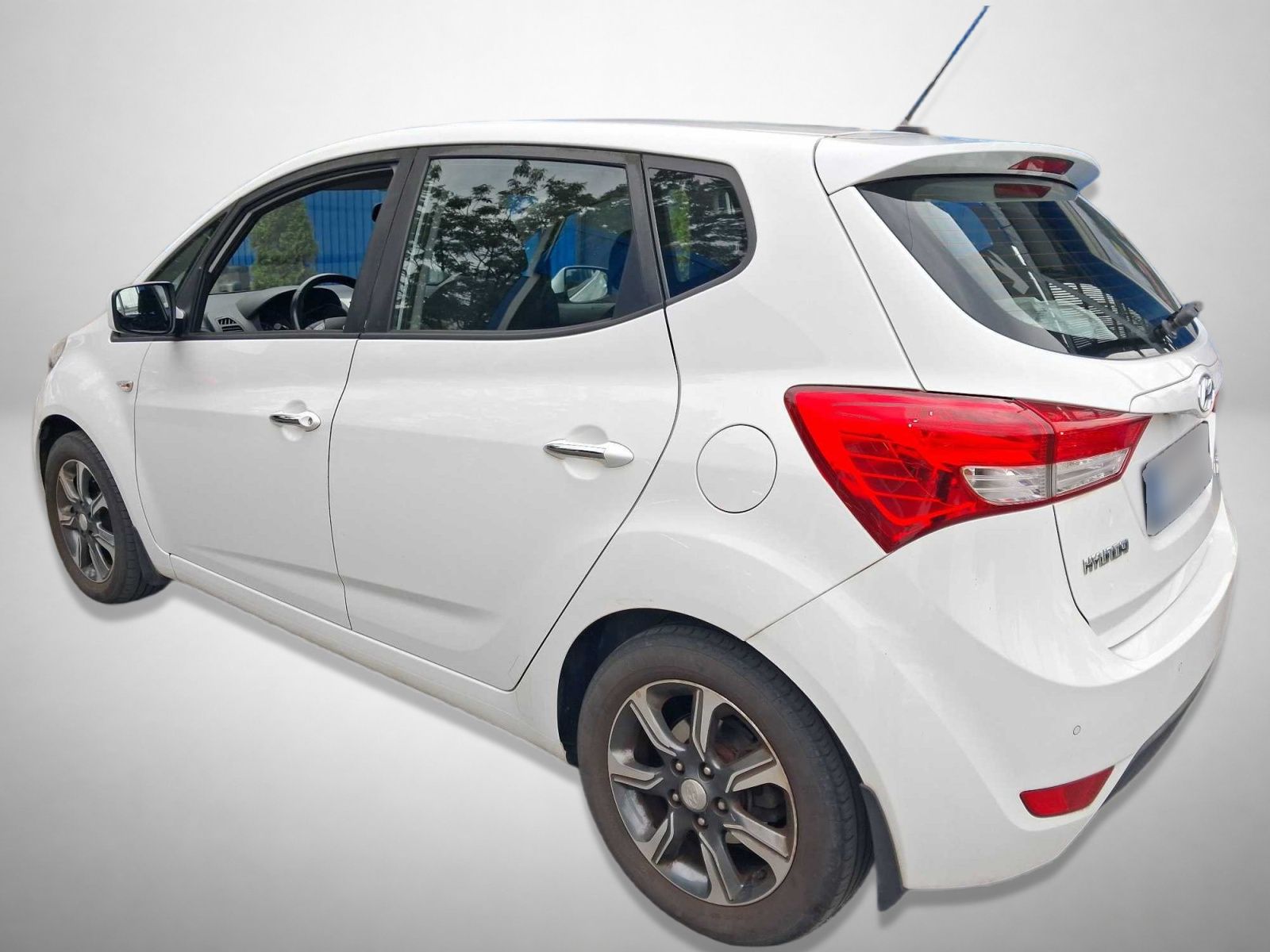 Hyundai ix20, 1.6 CVVT, ČR,1.maj, Serv.kniha - fotka 2