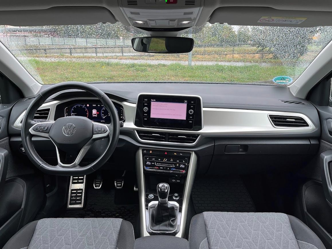 Volkswagen T-Roc, 1.0 TSI OPF Move, 12/2023 - fotka 5