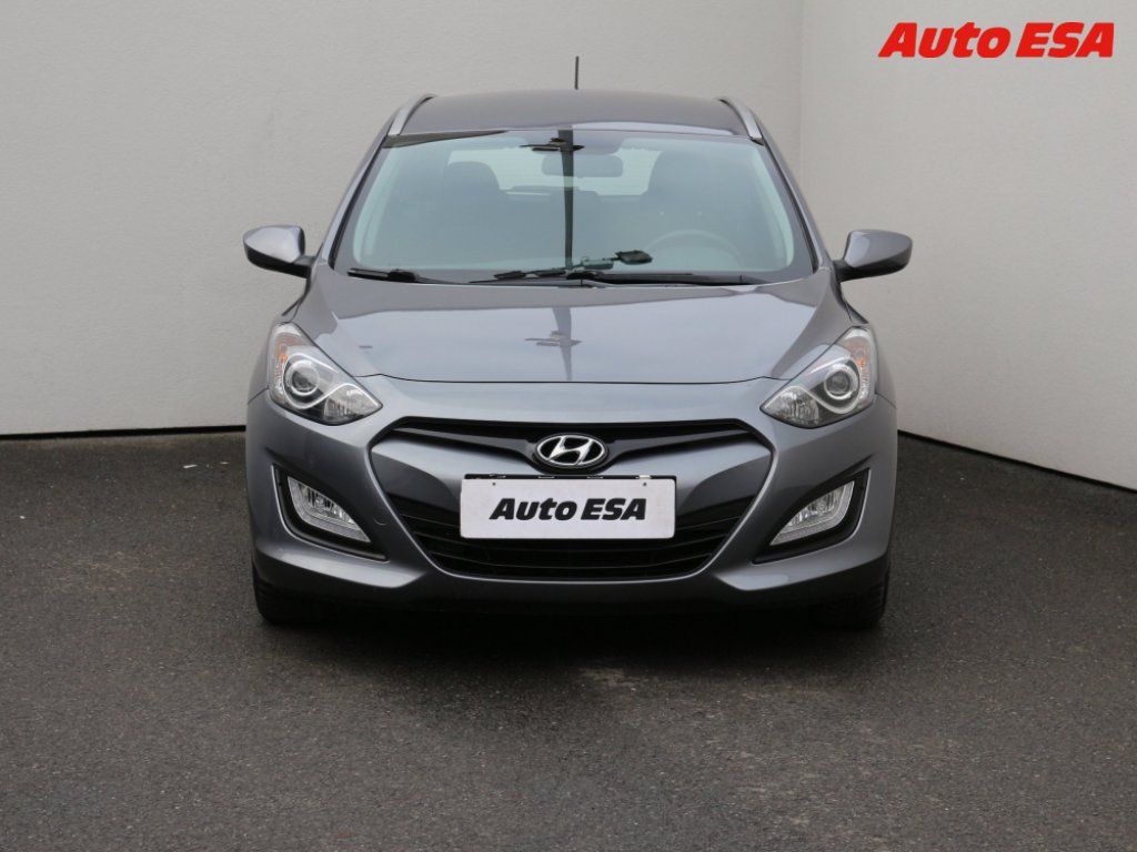 Hyundai i30, 1.6GDi,STK7/28 - fotka 2