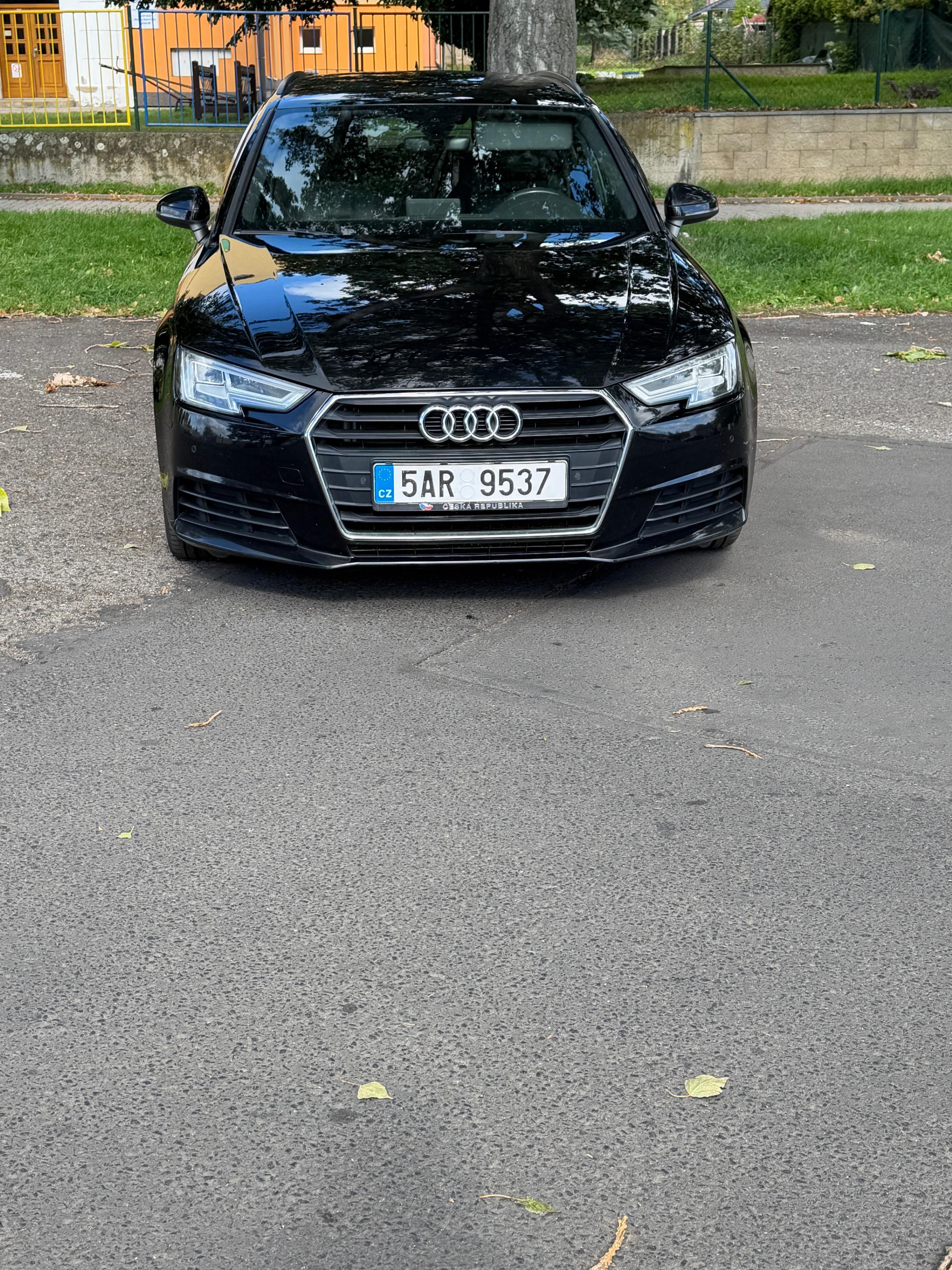 Audi A4 Avant, Prodej