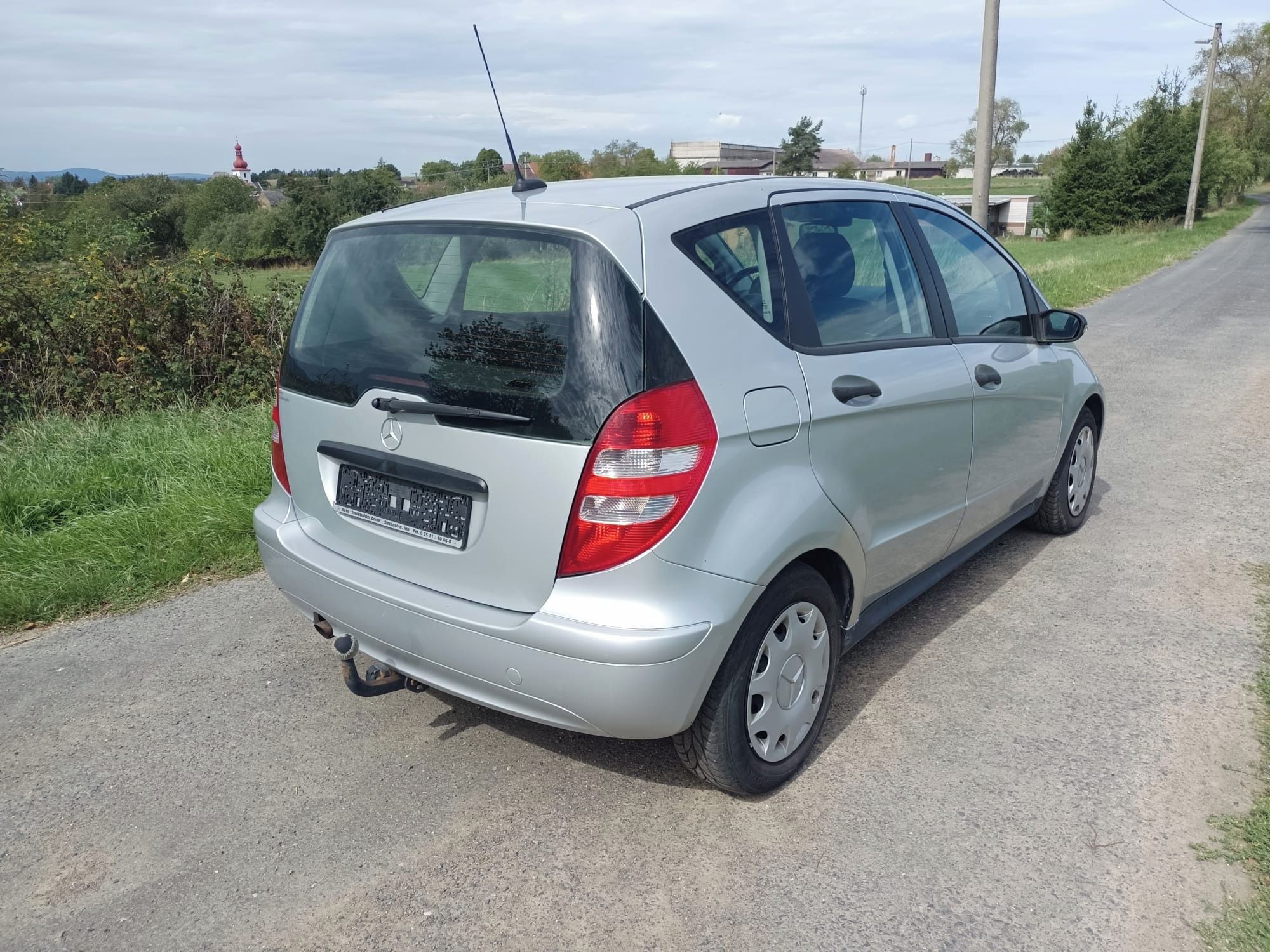 Mercedes-Benz Třídy A, 170 W169 85Kw TAŽNÉ - NOVÁ STK - fotka 6