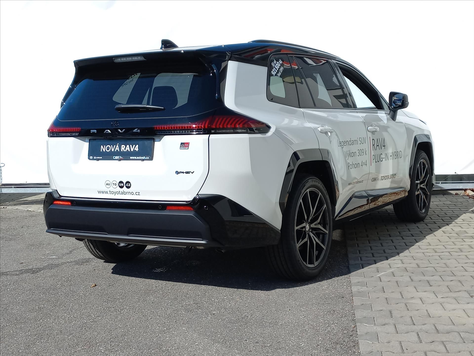 Toyota Rav4, 2,5 Plug-in Hybrid e-CVT i-AWD - fotka 3