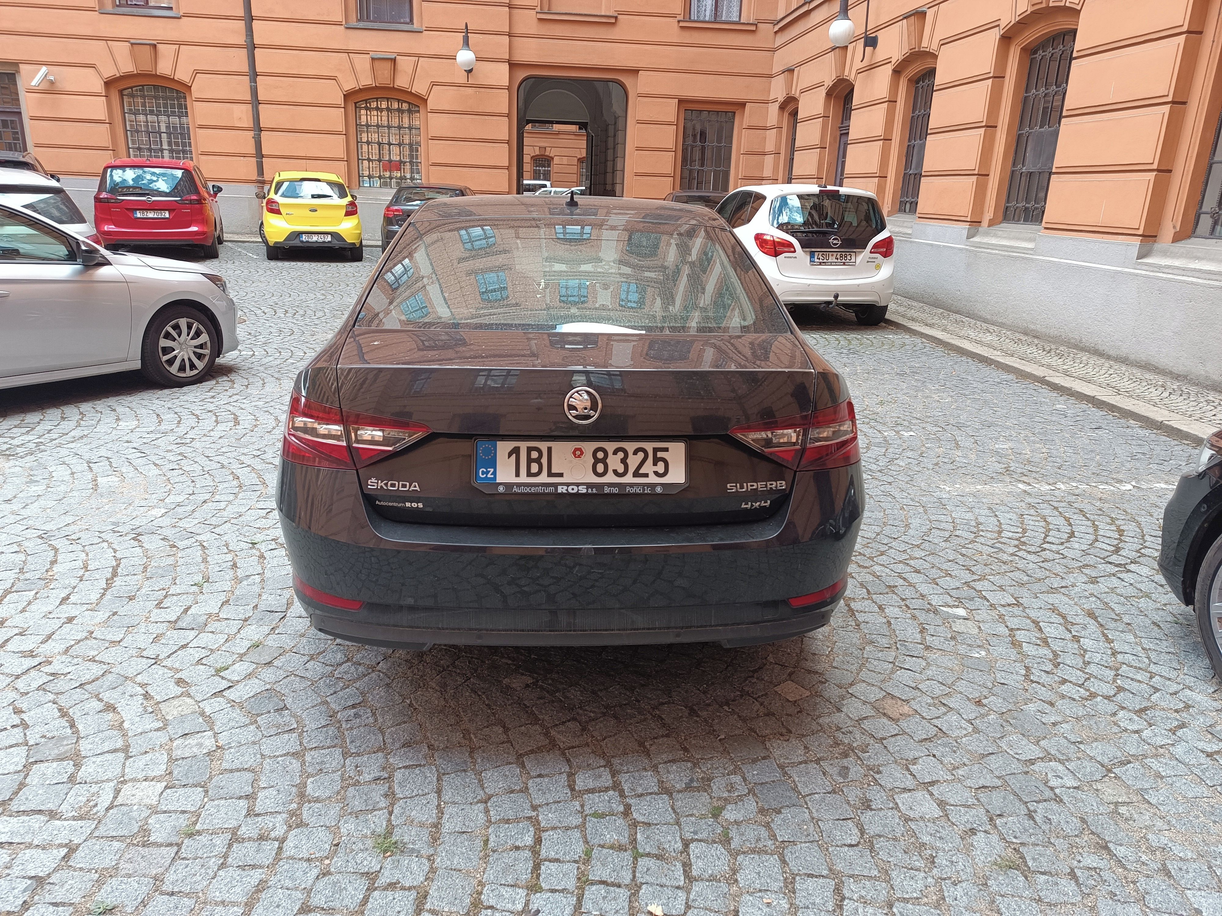 Škoda Superb, Škoda Superb 110 KW, 4x4 - fotka 6