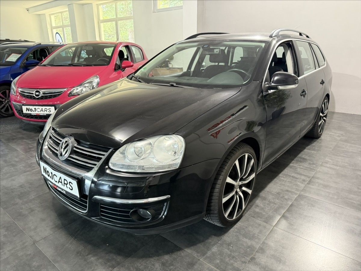 Volkswagen Golf, 1,4   TSI VÝHŘEV KLIMA R18 ALU - fotka 3