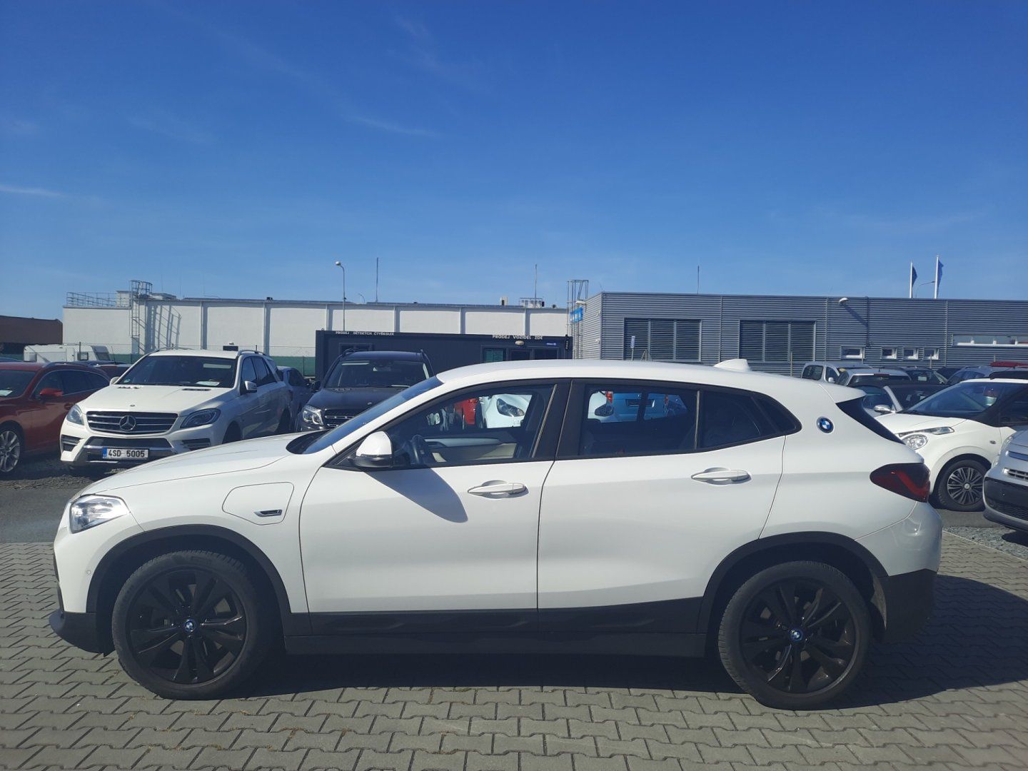 BMW X2, 25 E xDrive GPS NAVI DPH - fotka 5