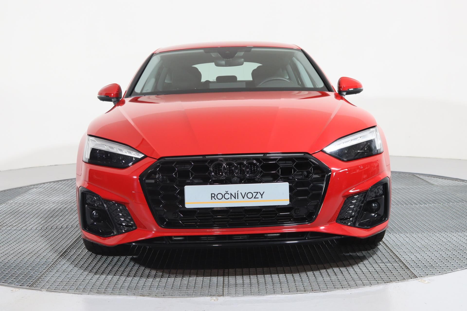 Audi A5, Sportback Sline 40TFSI Stronic - fotka 4