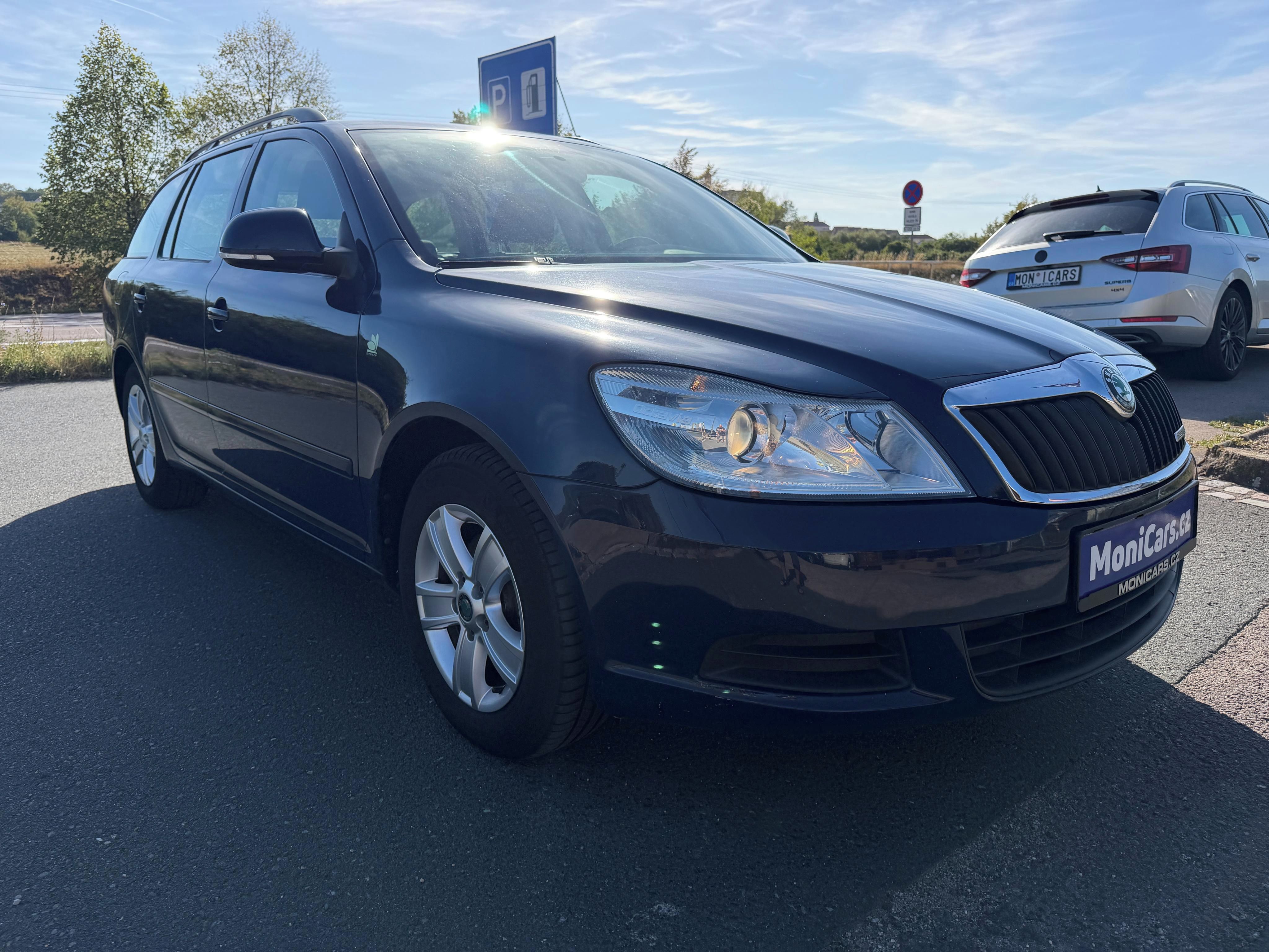 Škoda Octavia, 1.6 TDi 77kW GreenLine - fotka 3