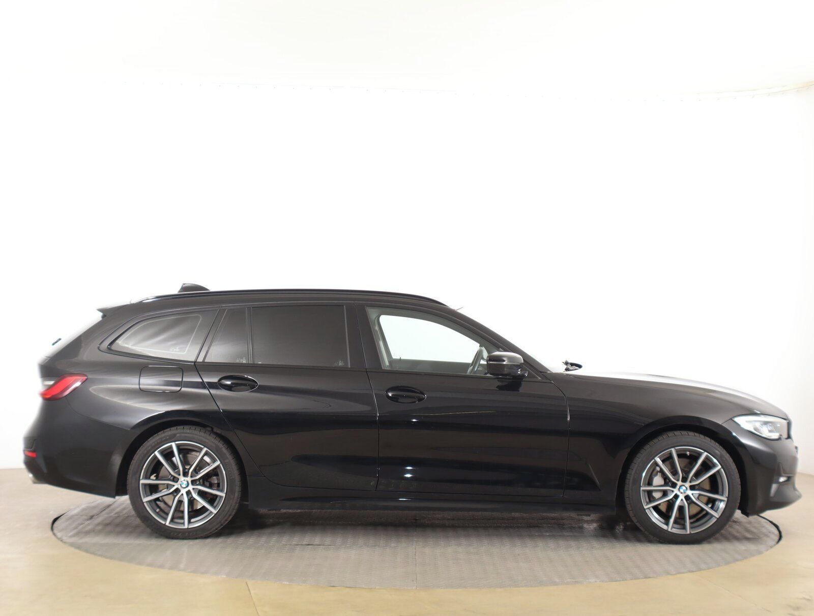 BMW Řada 3, 330 d xDrive, 4X4, Automat - fotka 6