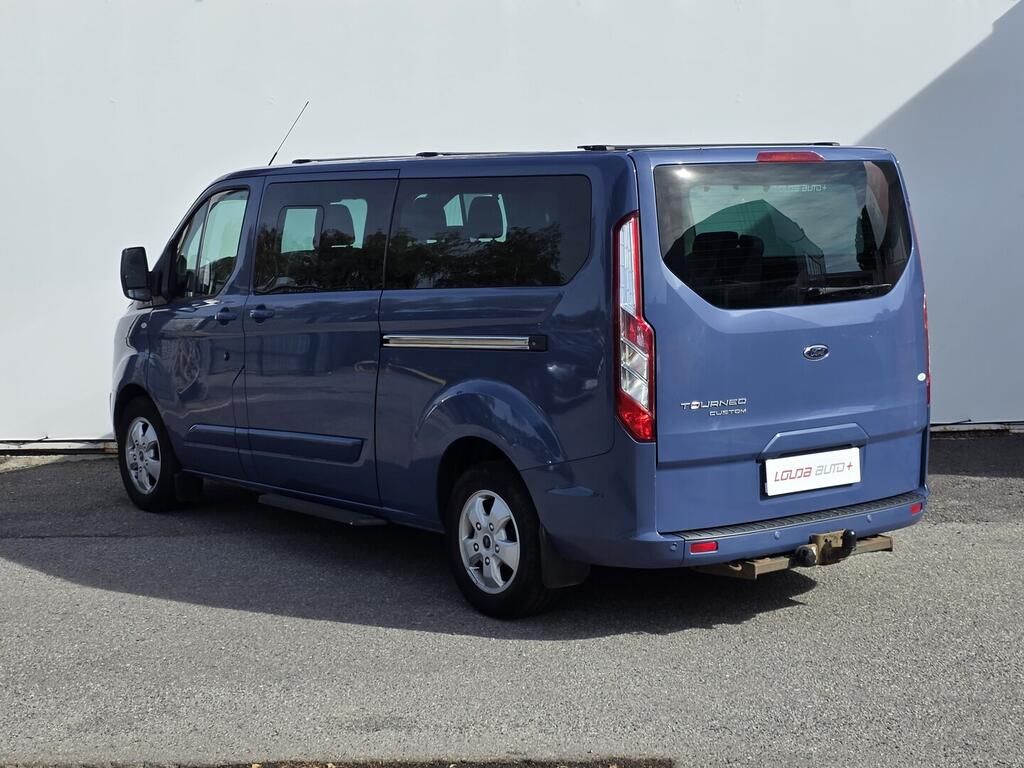 Ford Tourneo Custom, Titanium 2.2 TDCi 114 kW - fotka 6