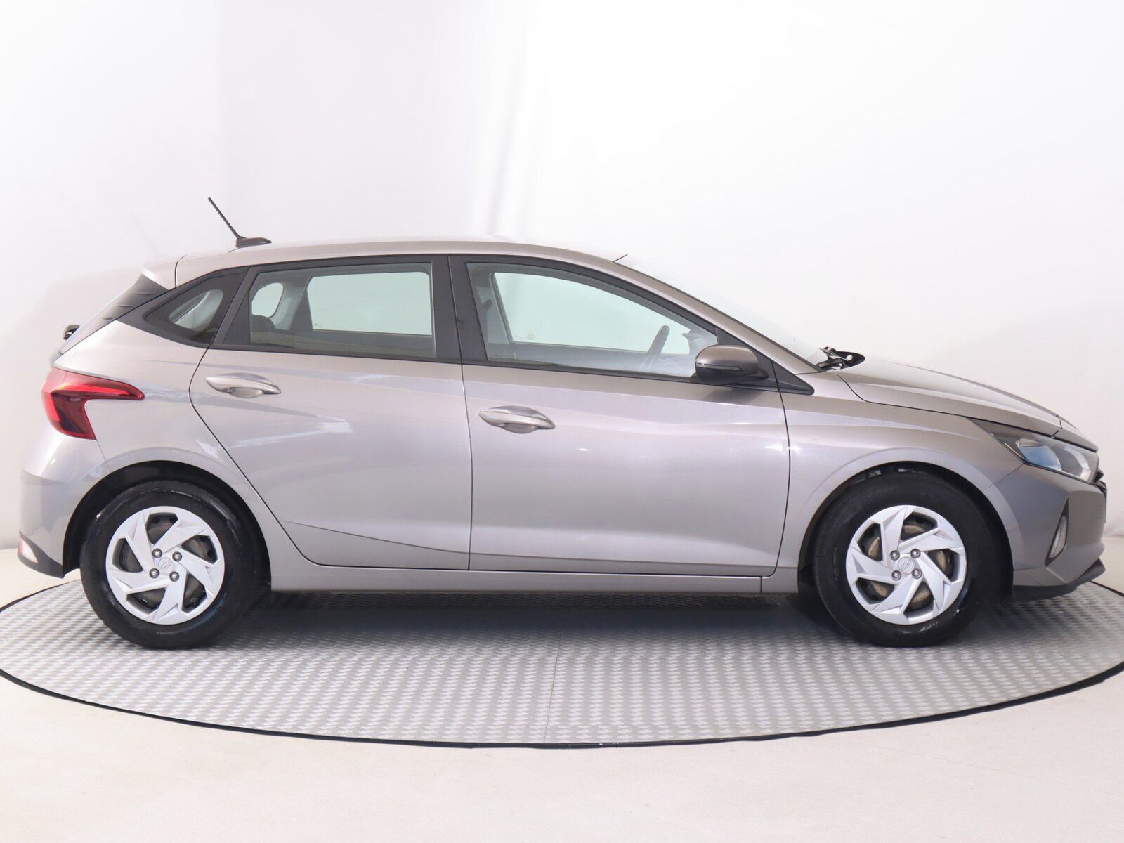 Hyundai i20, 1.0 T-GDI MHEV, Automat - fotka 6