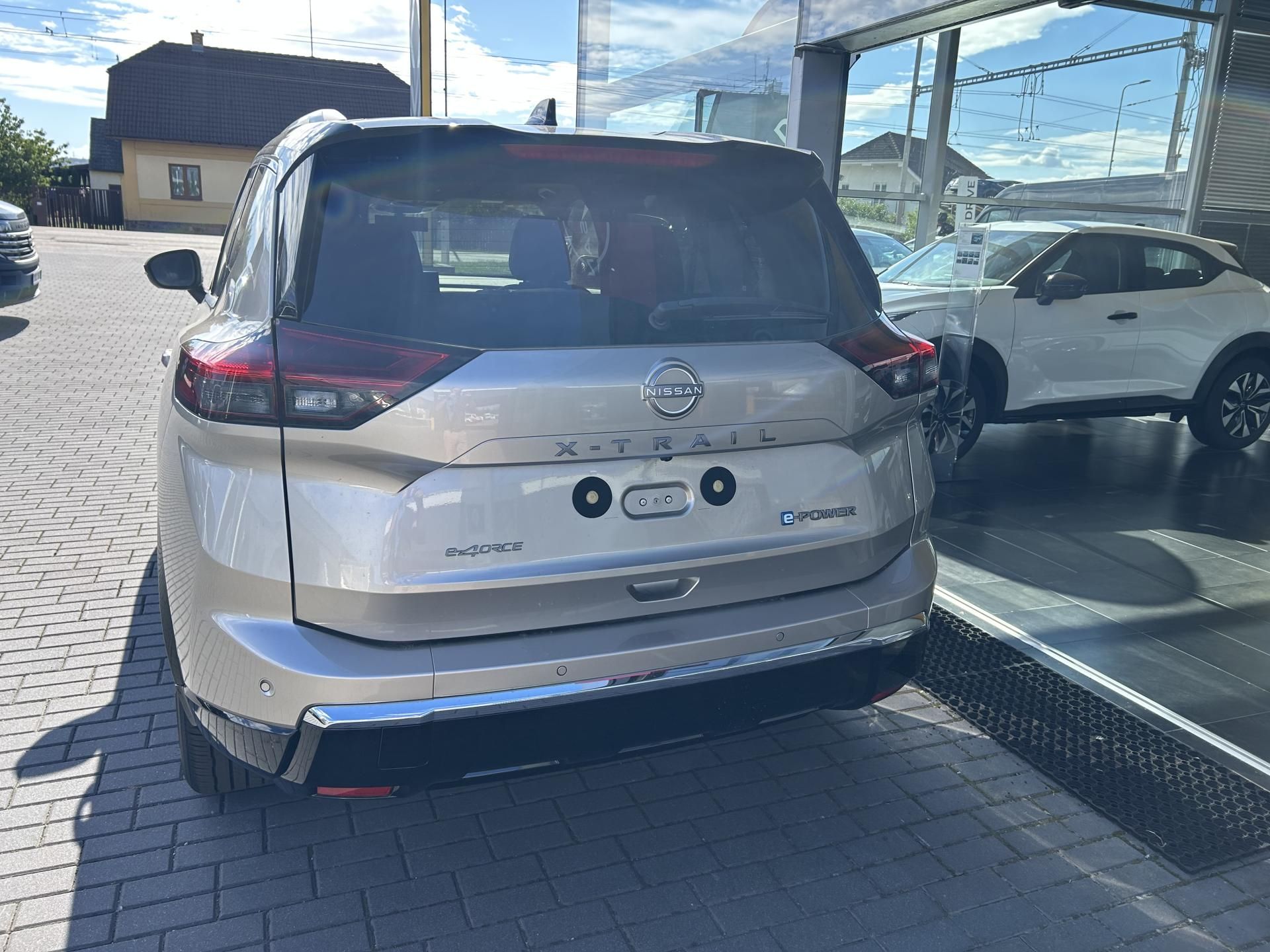 Nissan X-Trail, E-POWER 213HP 4x4 Tekna - fotka 5