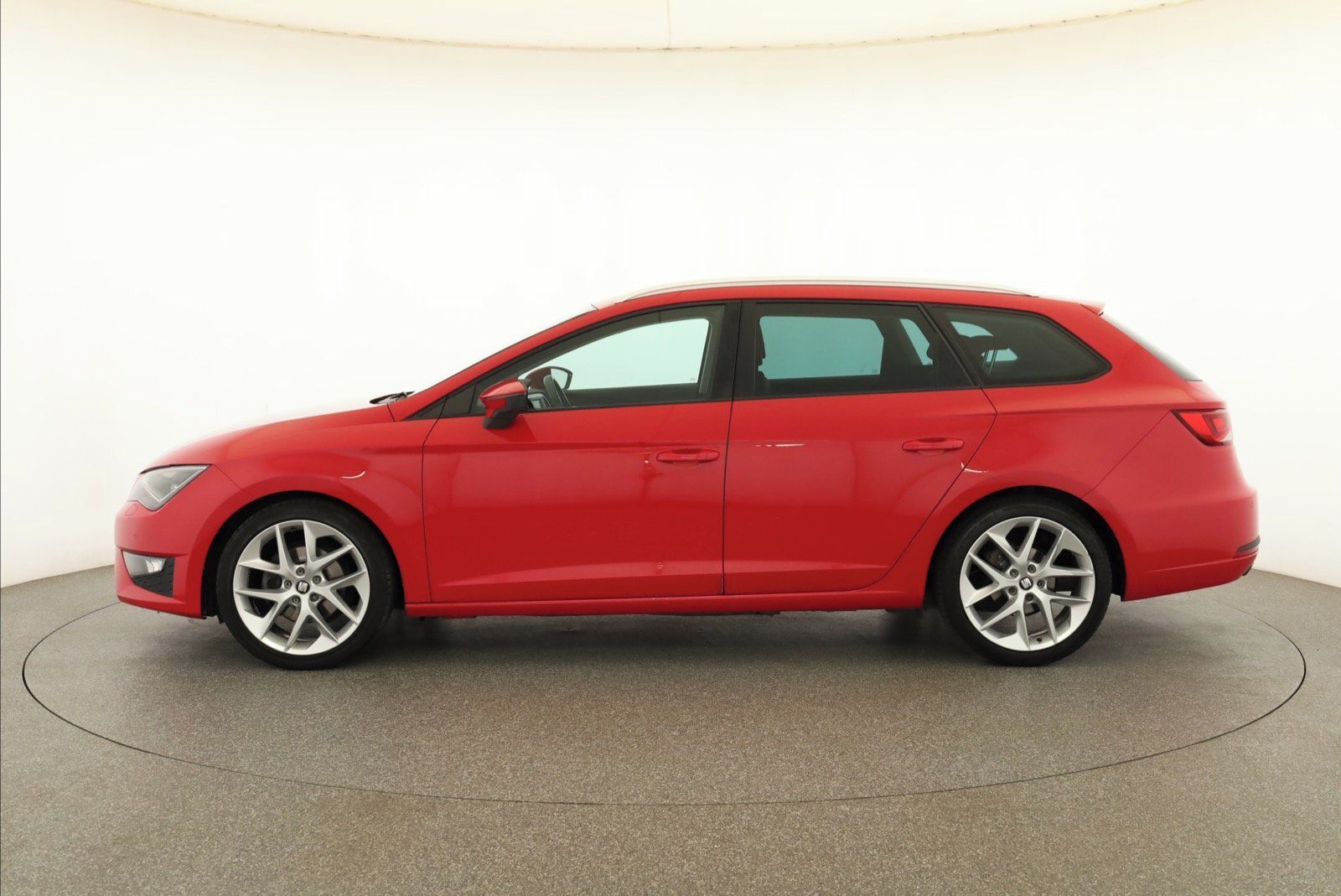 Seat Leon, 1.4 TSI, Kůže - fotka 3