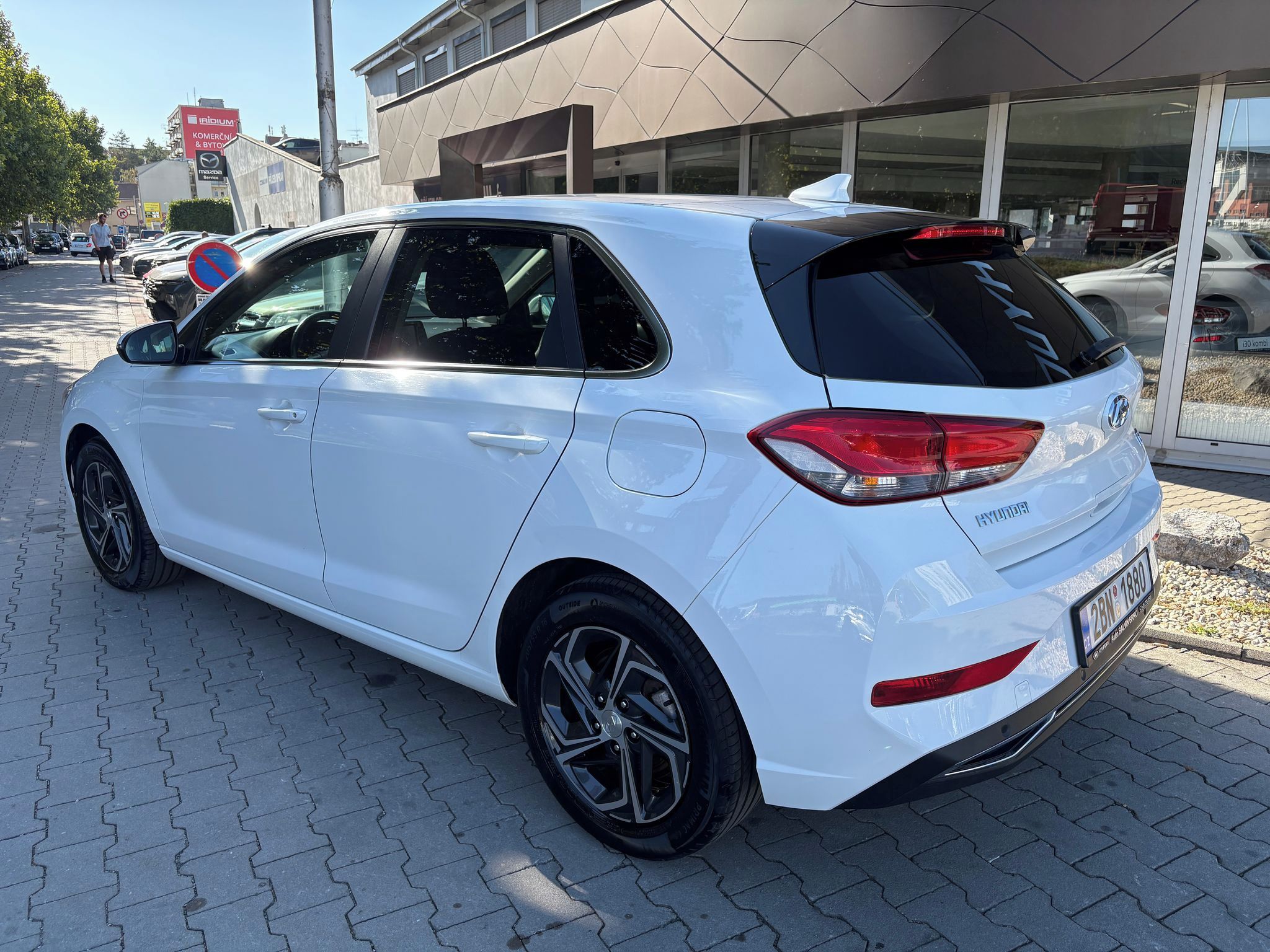 Hyundai i30, Smart 1.5i 81kW - fotka 2