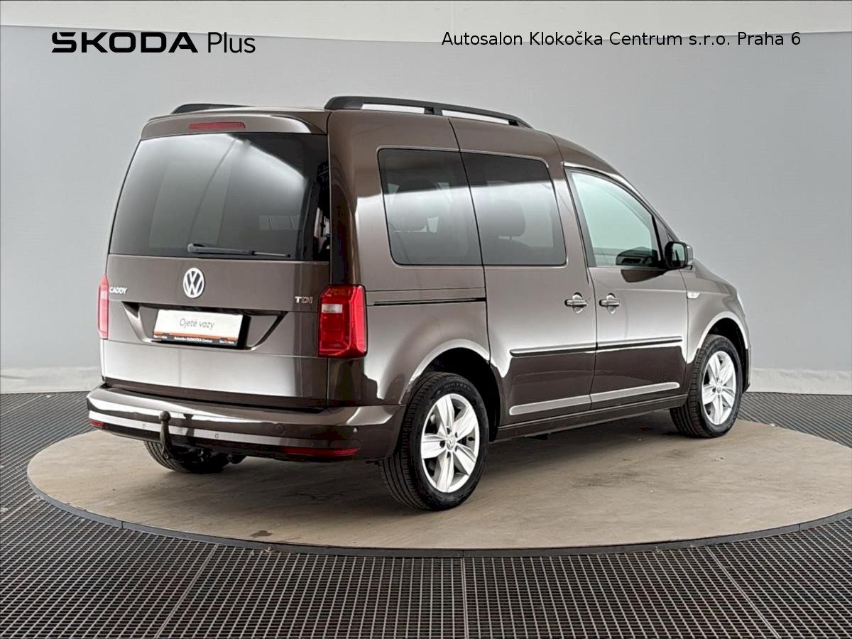 Volkswagen Caddy, 2,0TDI/110 kW Comfortline - fotka 2