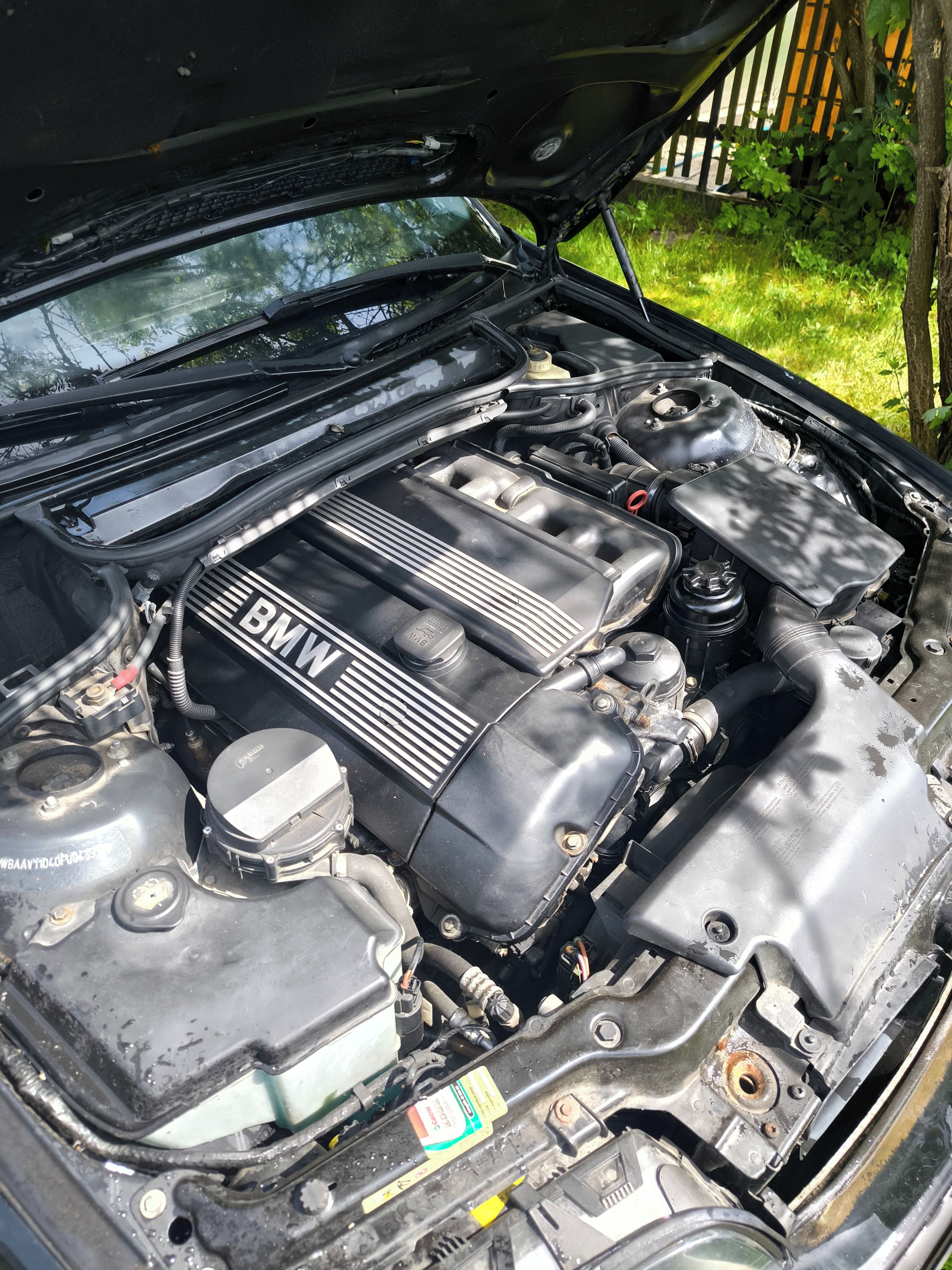 BMW Řada 3 - fotka 6