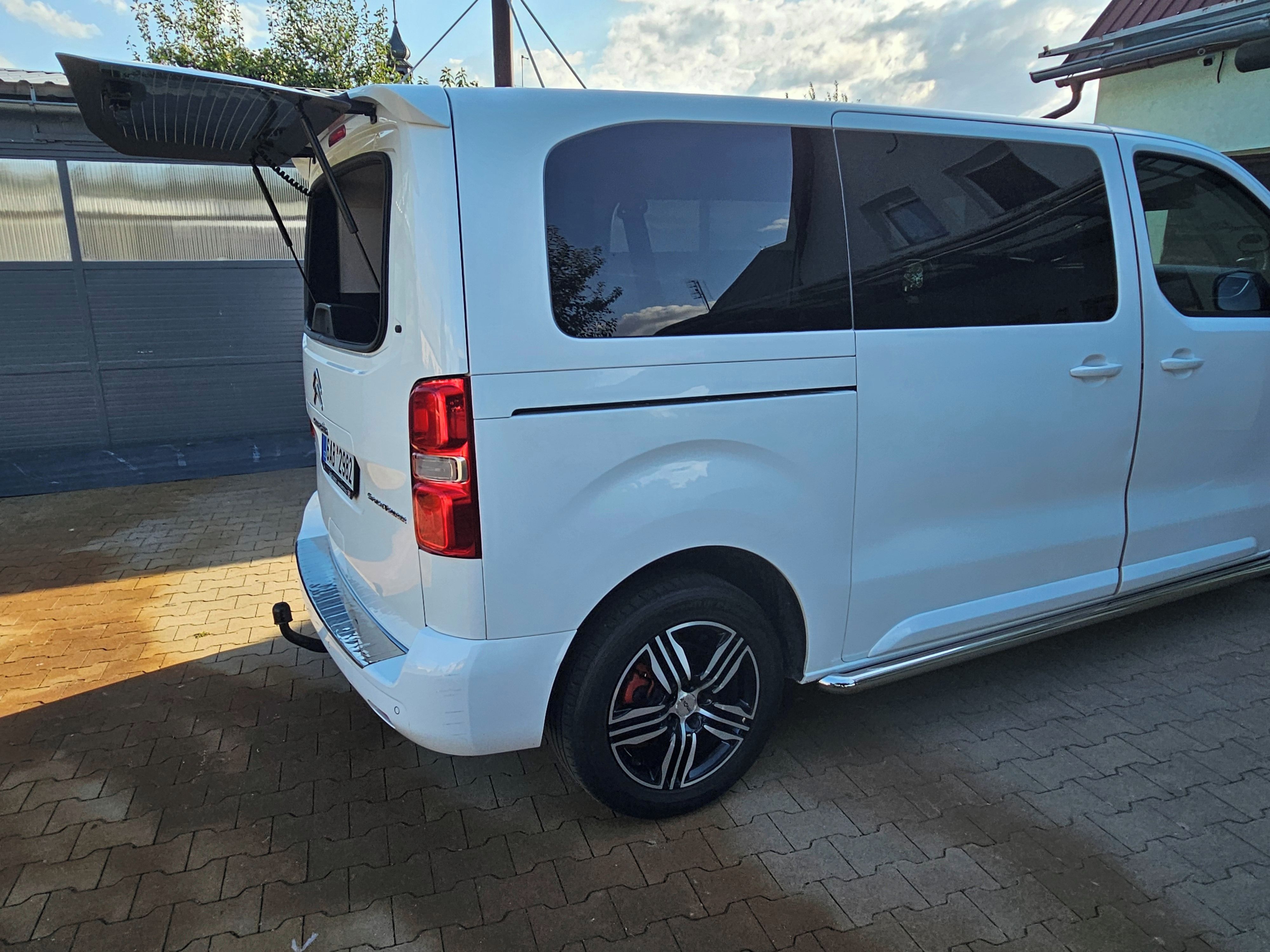 Citroën SpaceTourer, Citroën Spacetourer 2.0 - fotka 4