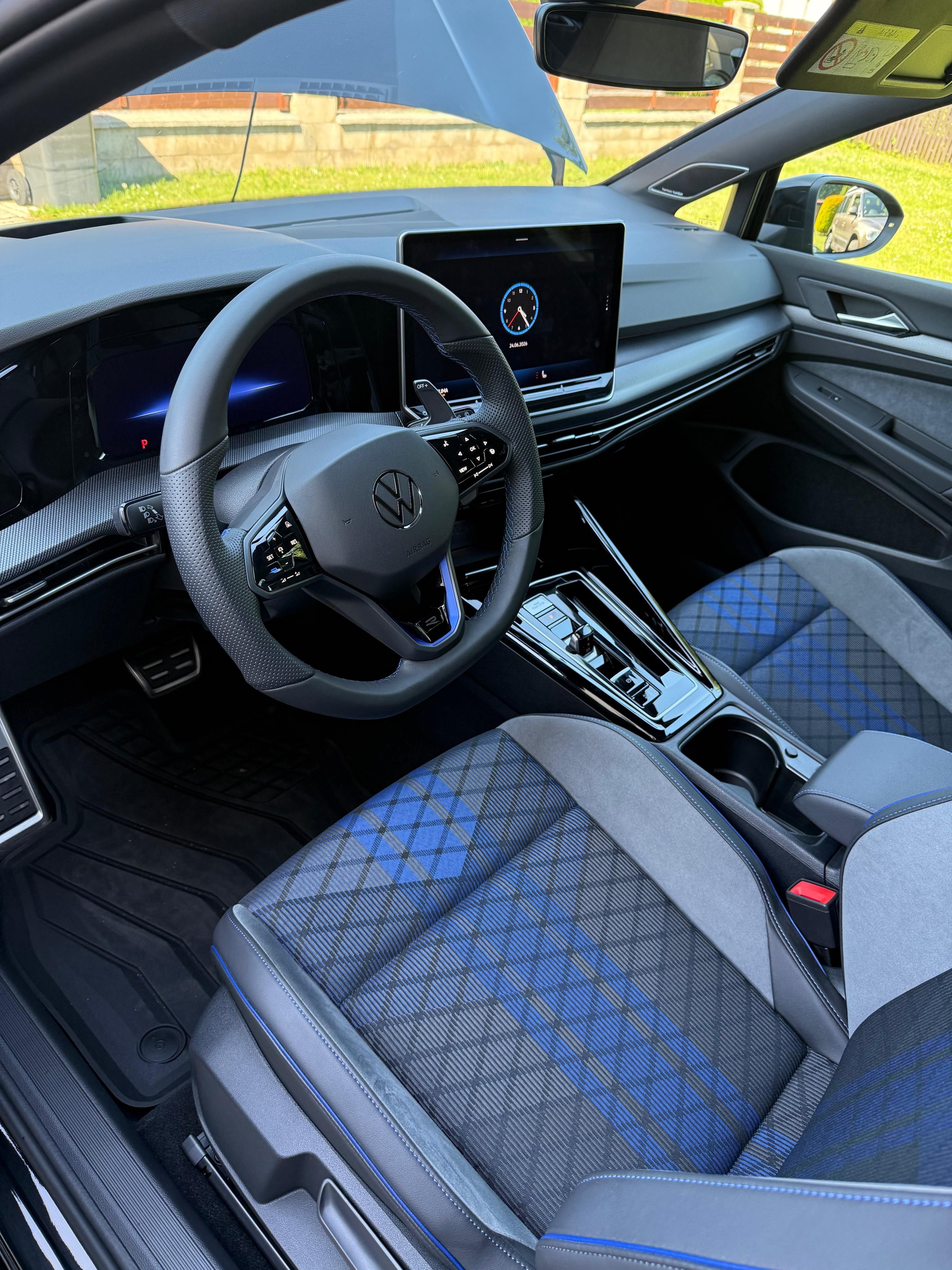Volkswagen Golf, VW Golf R variant facelift - fotka 6
