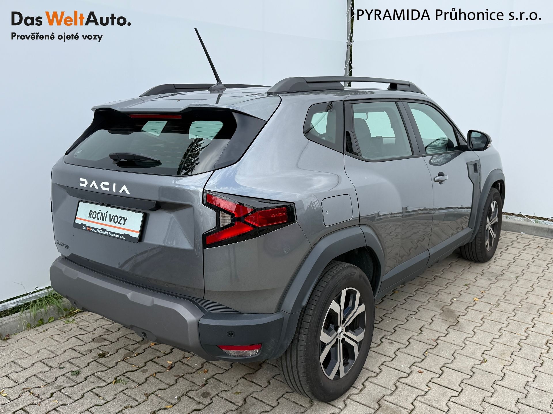Dacia Duster, 1.2 TCe 96 kW Expression - fotka 2