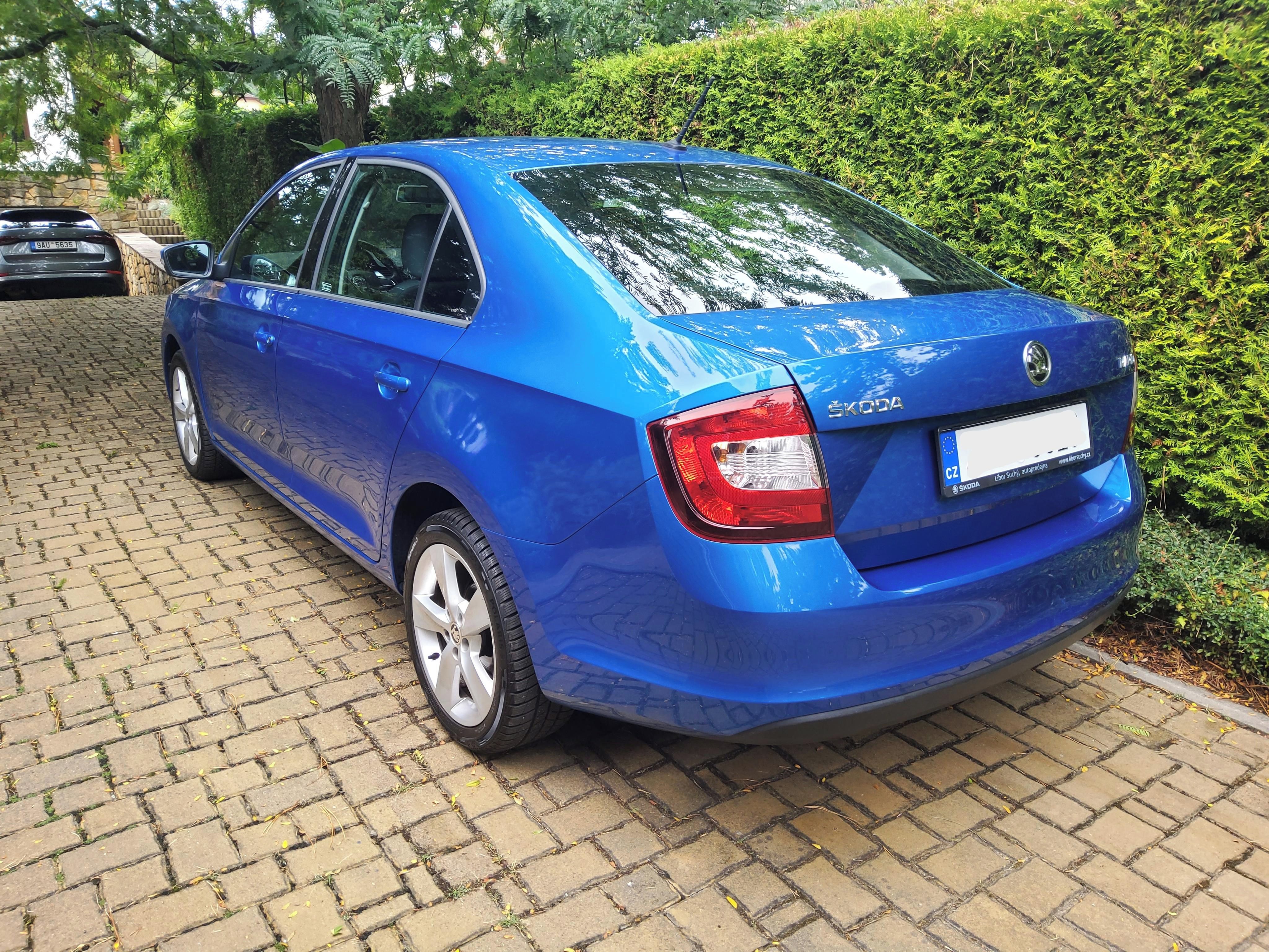 Škoda Rapid, 1.0TSI 70kW 1maj ČR klima - fotka 4