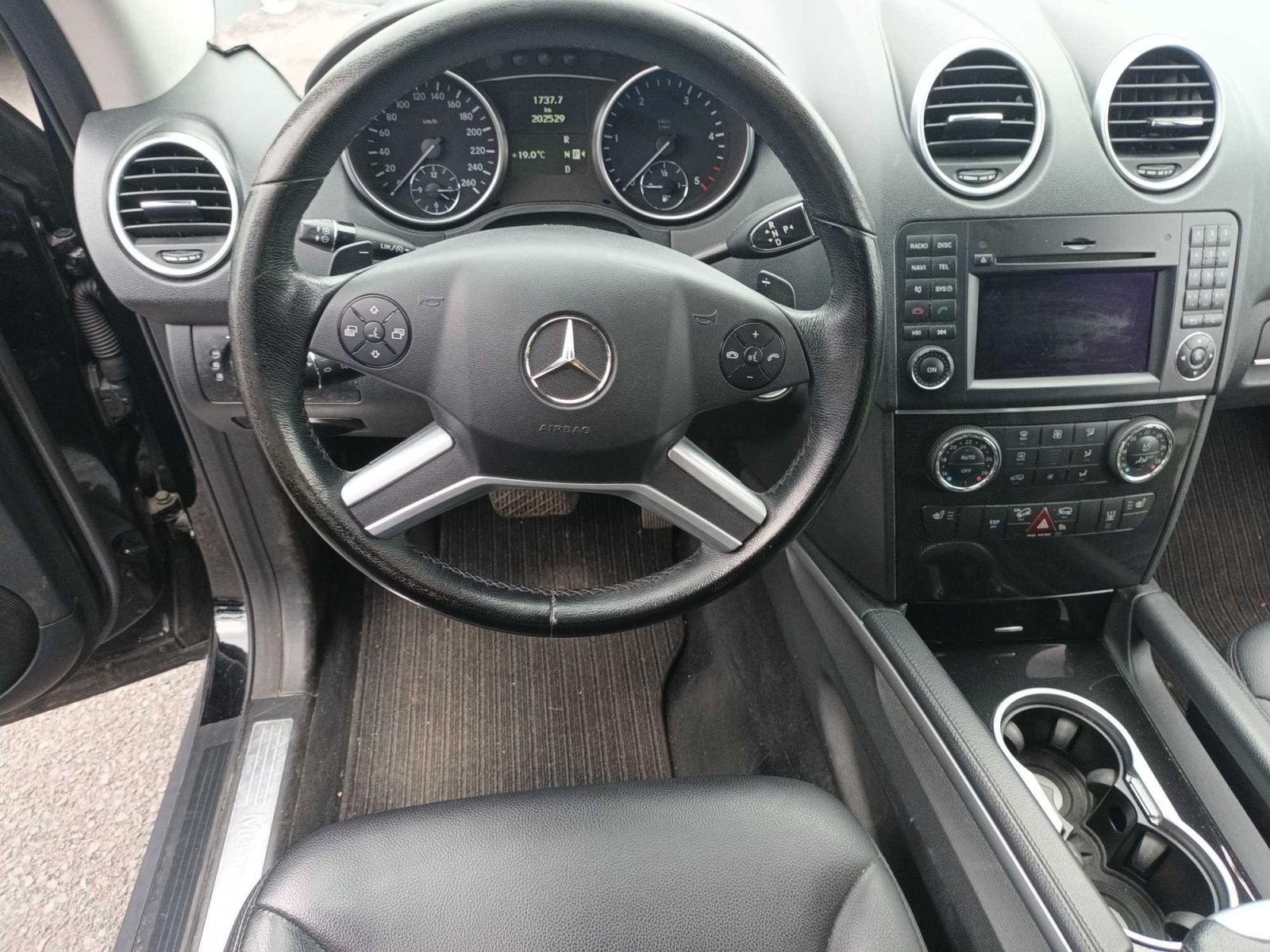 Mercedes-Benz Třídy M, ML 320 CDI , 4X4, Automat - fotka 3