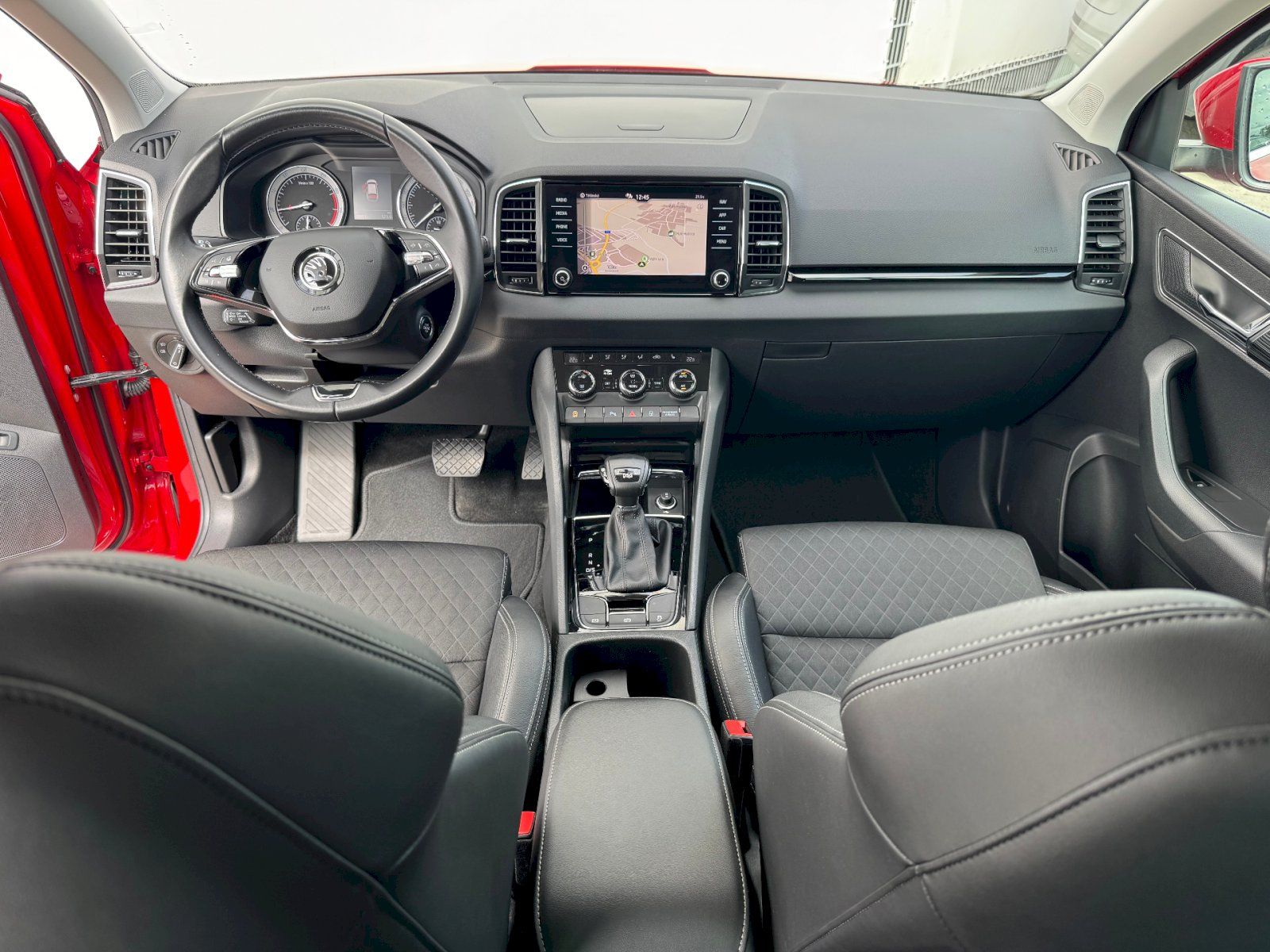 Škoda Karoq, DSG 1.5 TSI 110 kW Style Plus - fotka 5