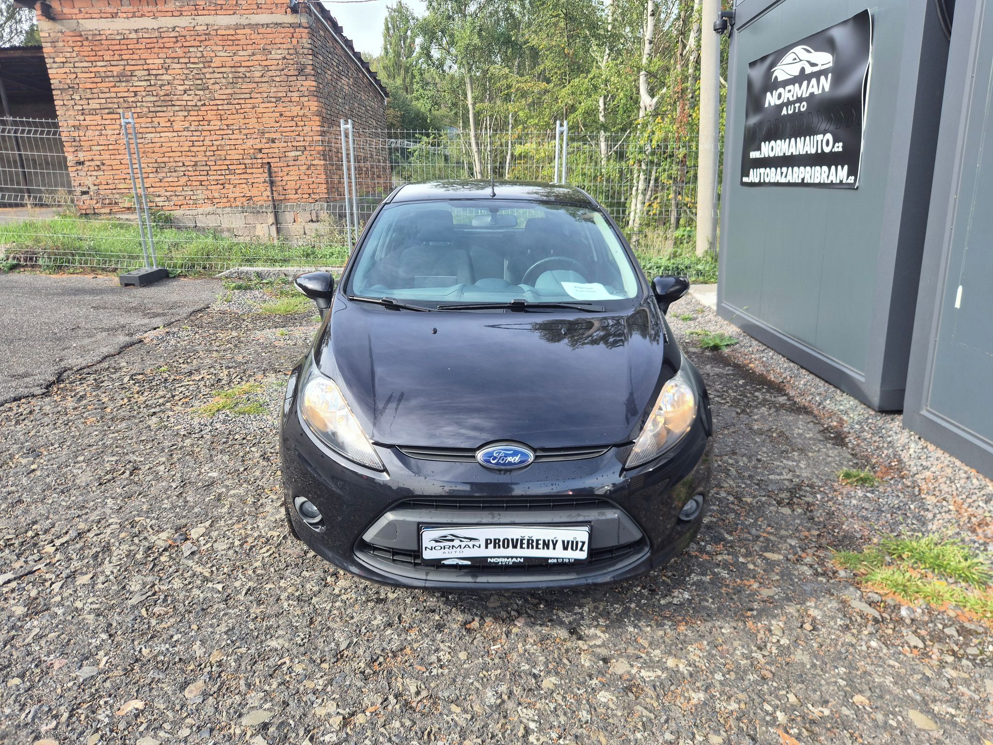 Ford Fiesta, 1.2i 44kW, klima - fotka 2