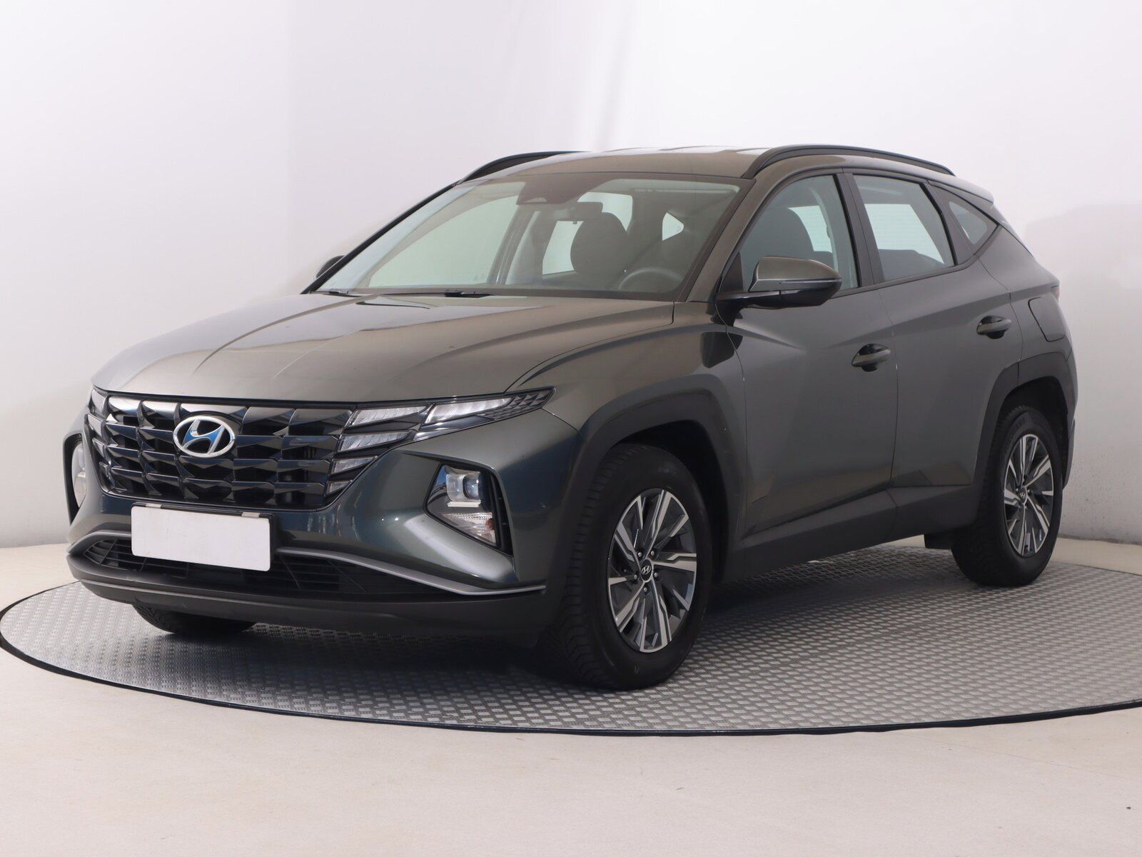 Hyundai Tucson, 1.6 T-GDI, Family, Serv.kniha - fotka 2