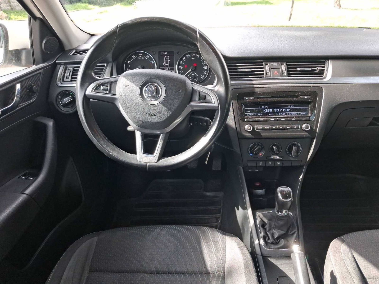 Škoda Rapid, 1.2 TSI, Ambition, Serv.kniha - fotka 3