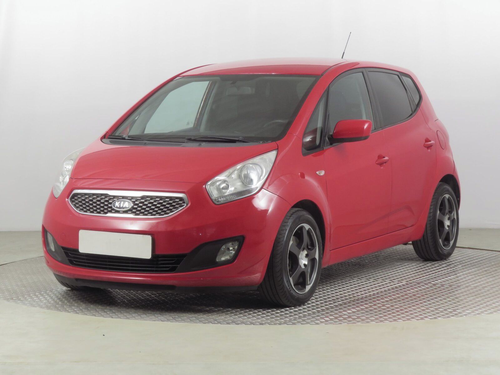Kia Venga, 1.4 CRDi, levný provoz - fotka 2