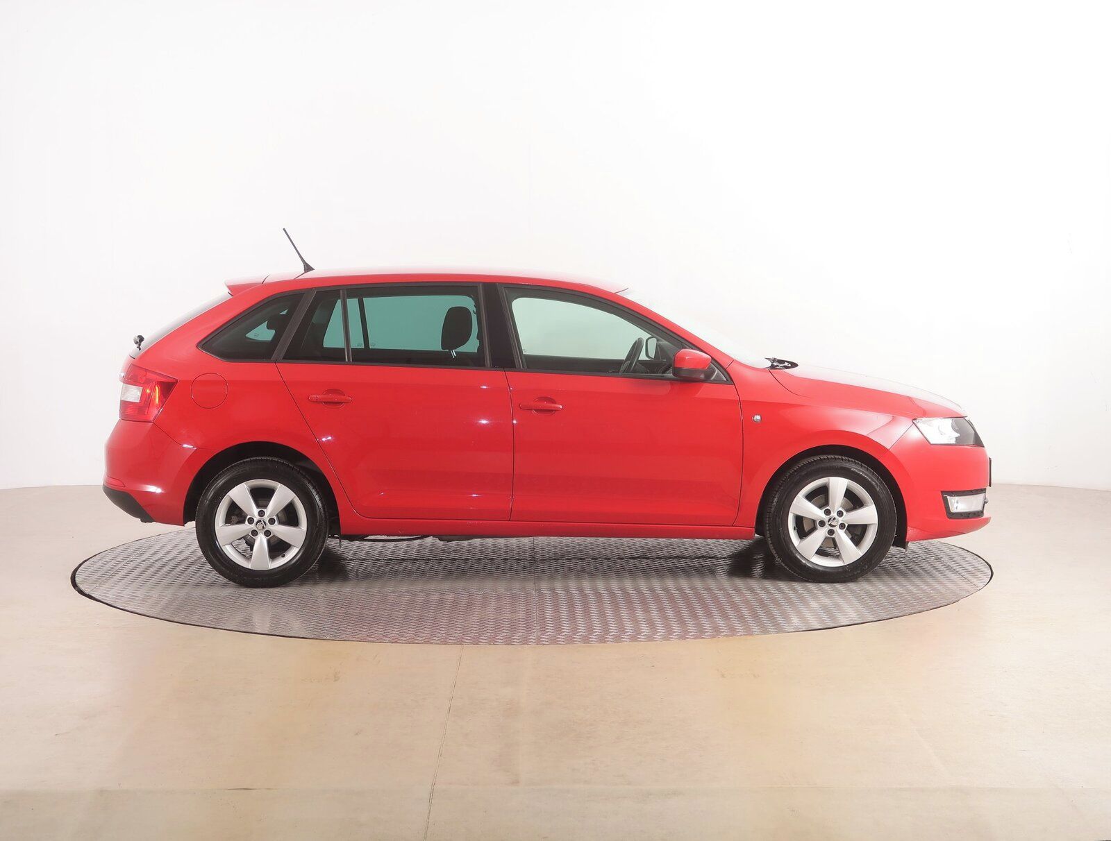Škoda Rapid, 1.2 TSI - fotka 6