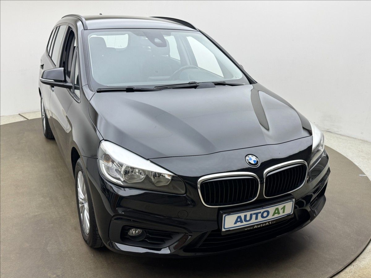 BMW Řada 2, 1,5 218i LONG ROZVODY VÝHŘEV - fotka 3