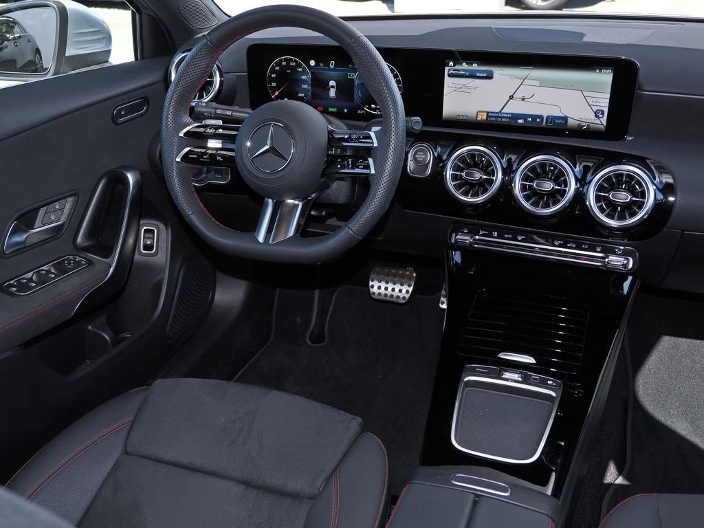 Mercedes-Benz Třídy A, A250e*AmgLine*PřídavnéTopení* - fotka 6