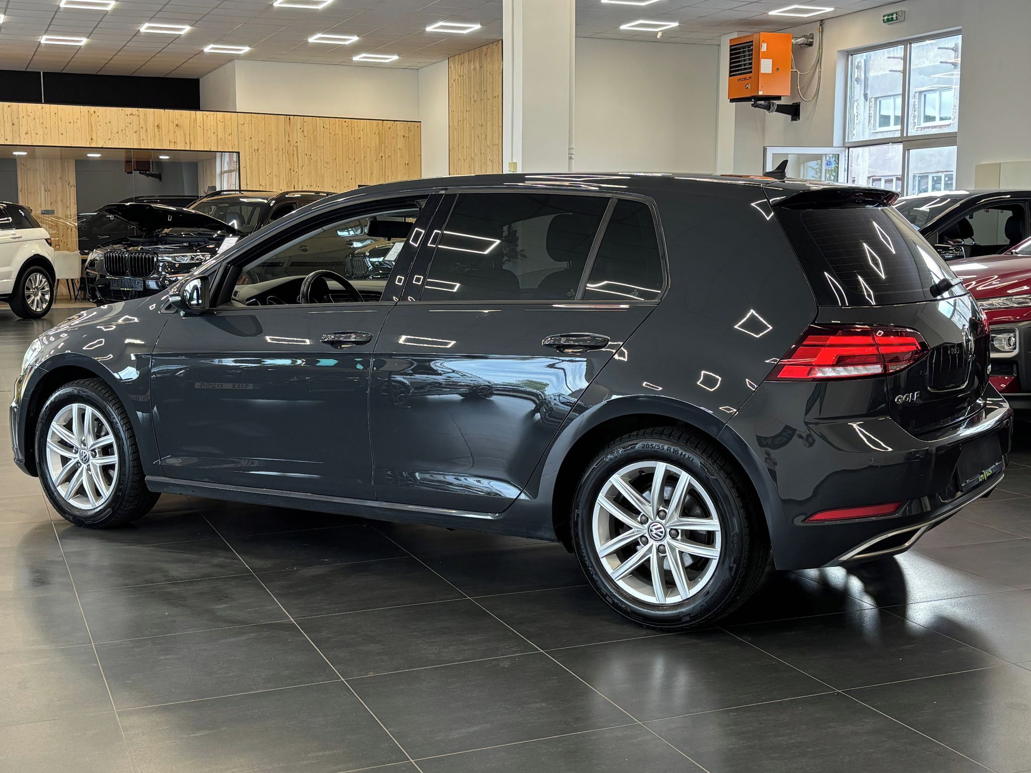 Volkswagen Golf, 2.0 TDI 110kW, Bi-Xenon, LED - fotka 4