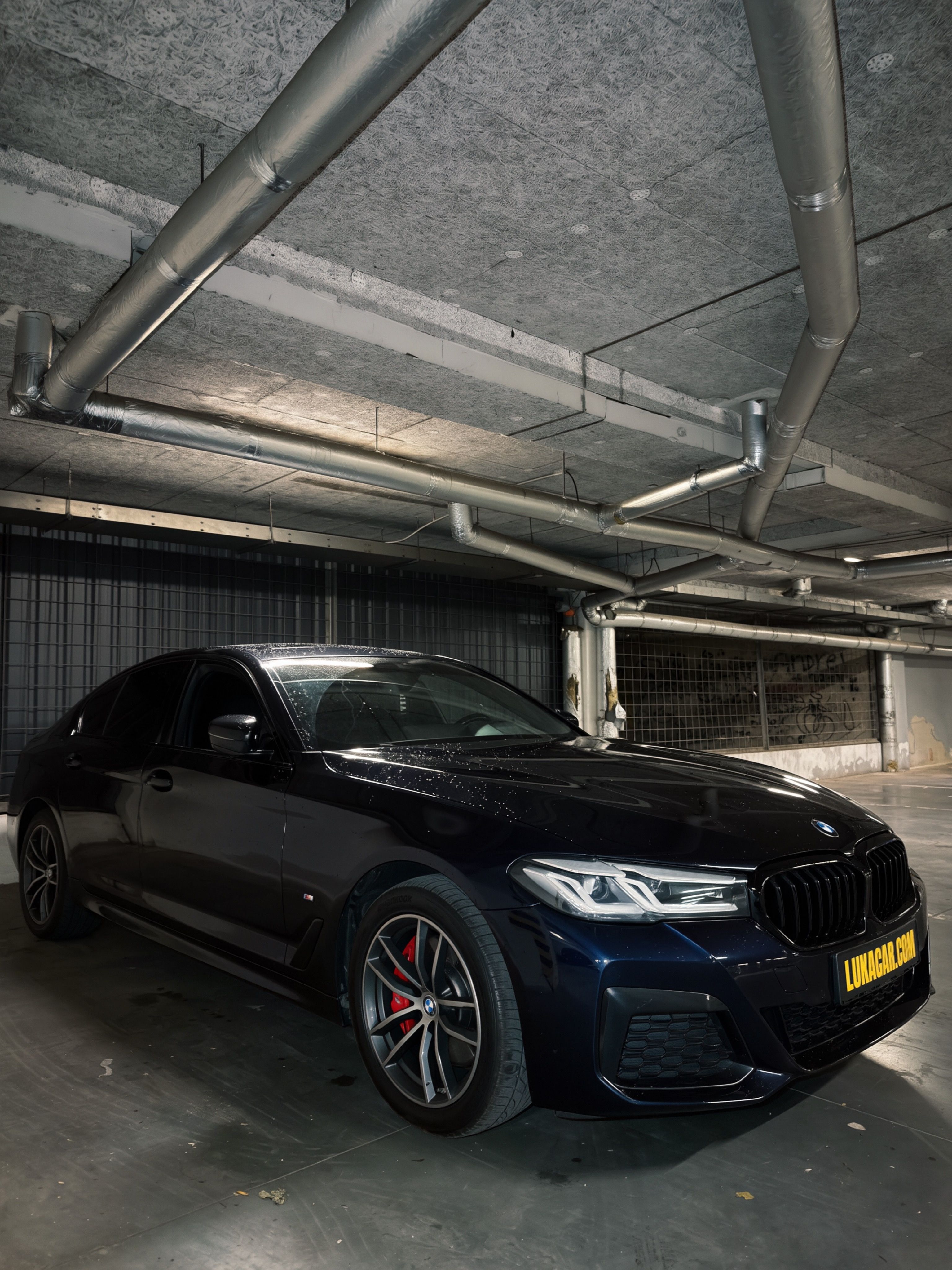 BMW Řada 5, BMW 530e M paket XDrive - fotka 3