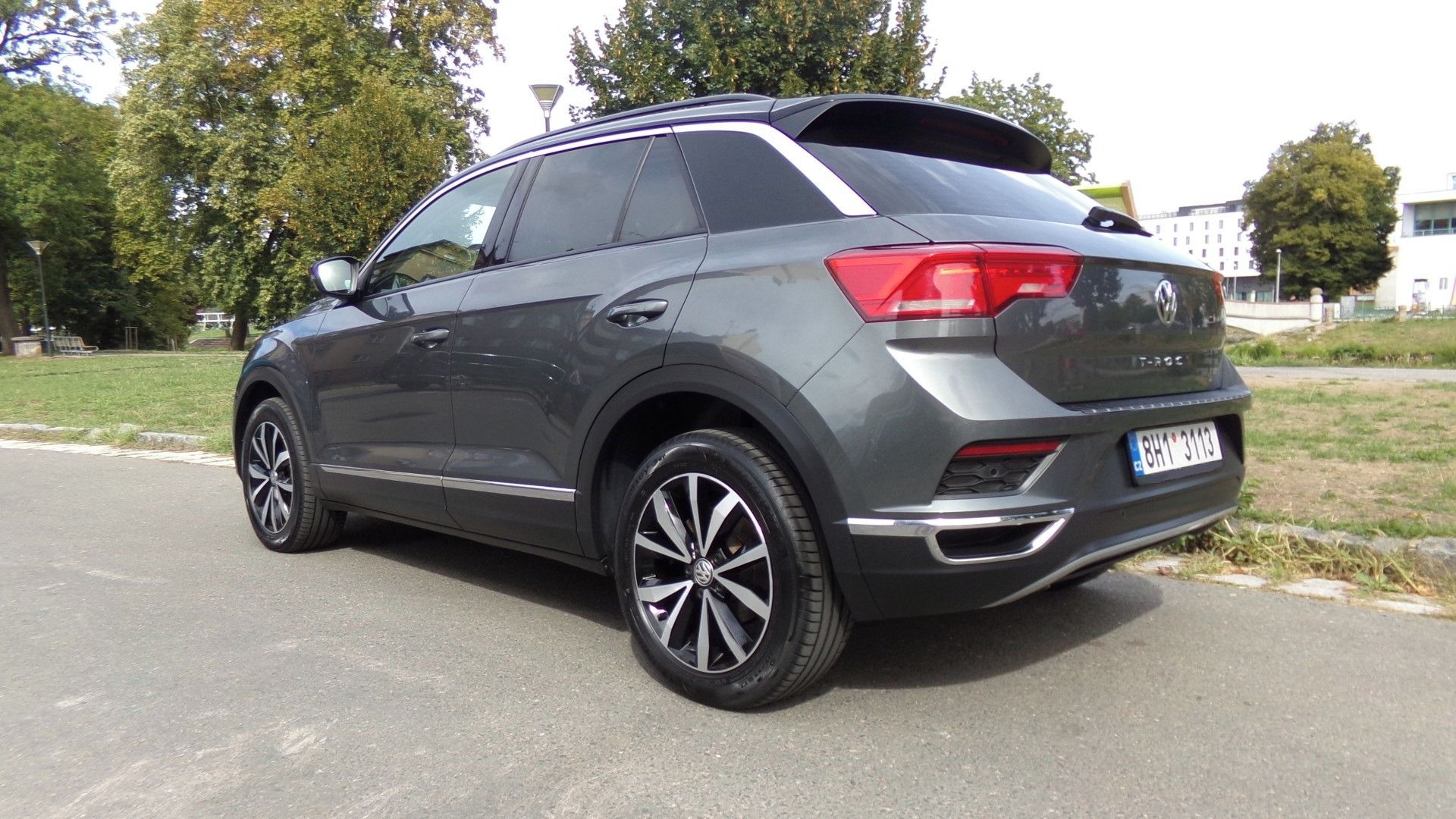 Volkswagen T-Roc, 2.0TDI 110KW serviska, 2. maj. - fotka 2