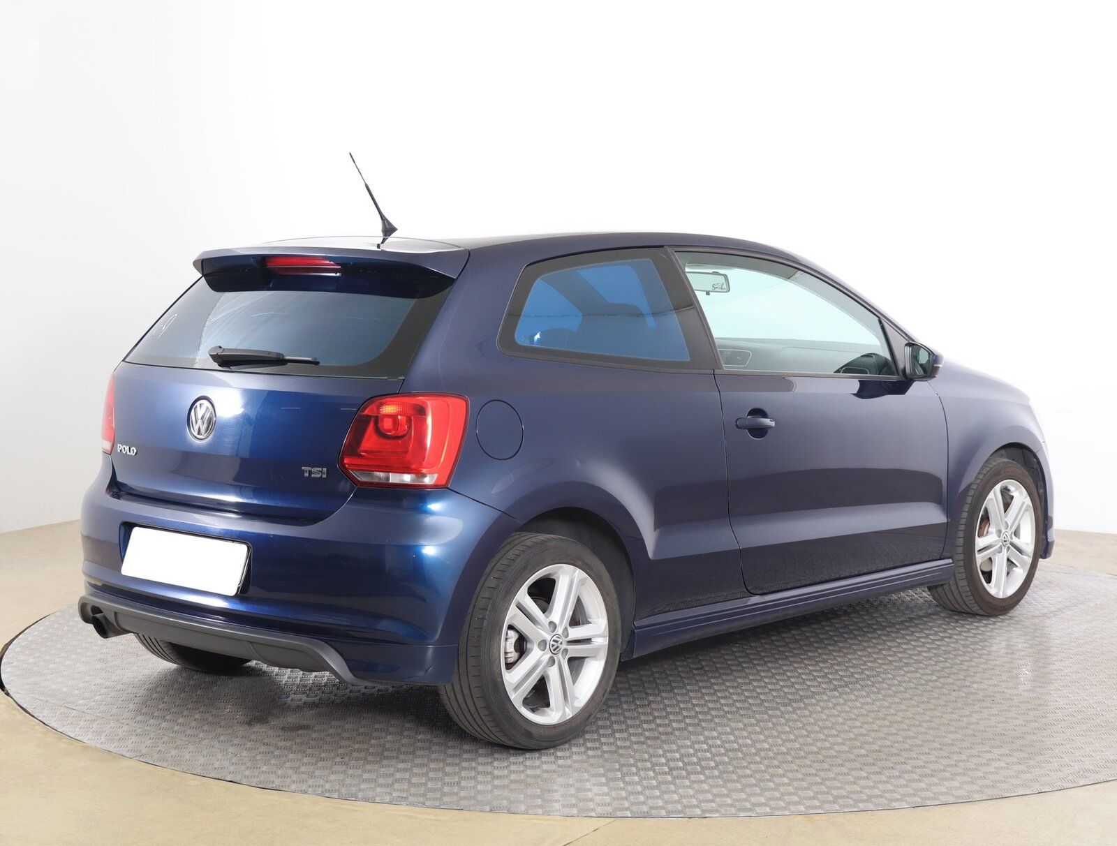 Volkswagen Polo, 1.2 TSI, Serv.kniha - fotka 5