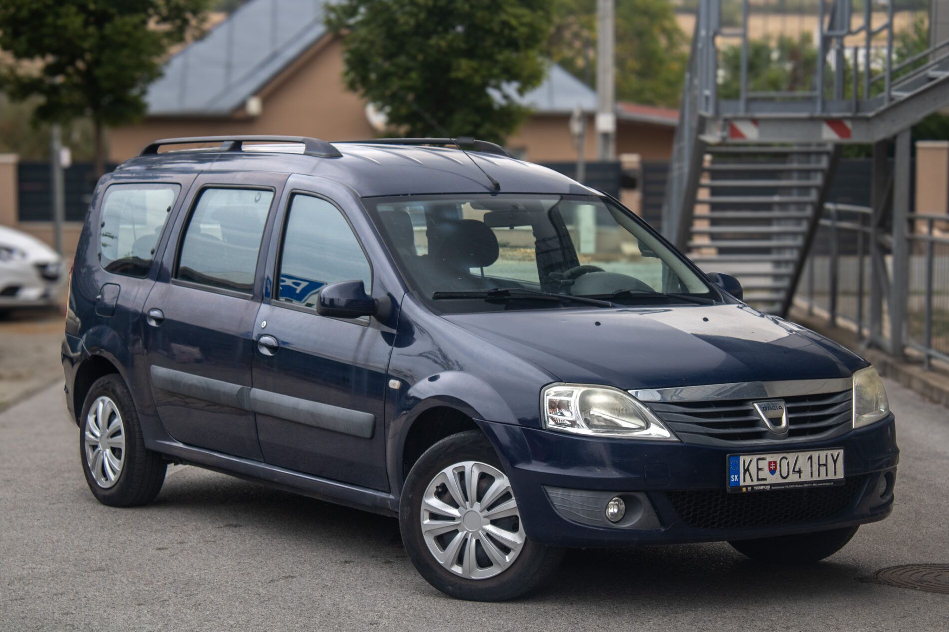 Dacia Logan - fotka 3