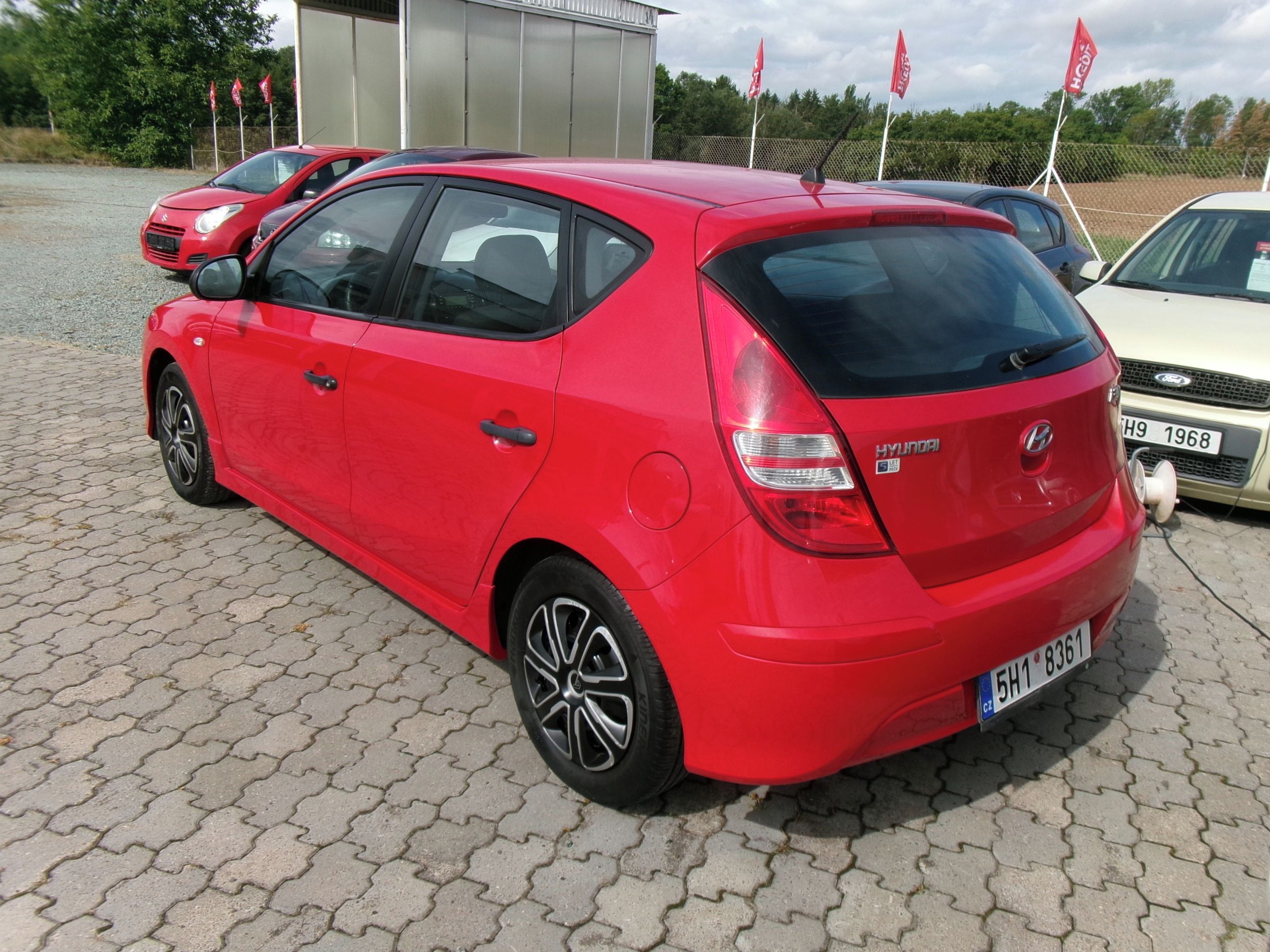 Hyundai i30, 1.4i 80kw,CZ,serviska - fotka 5